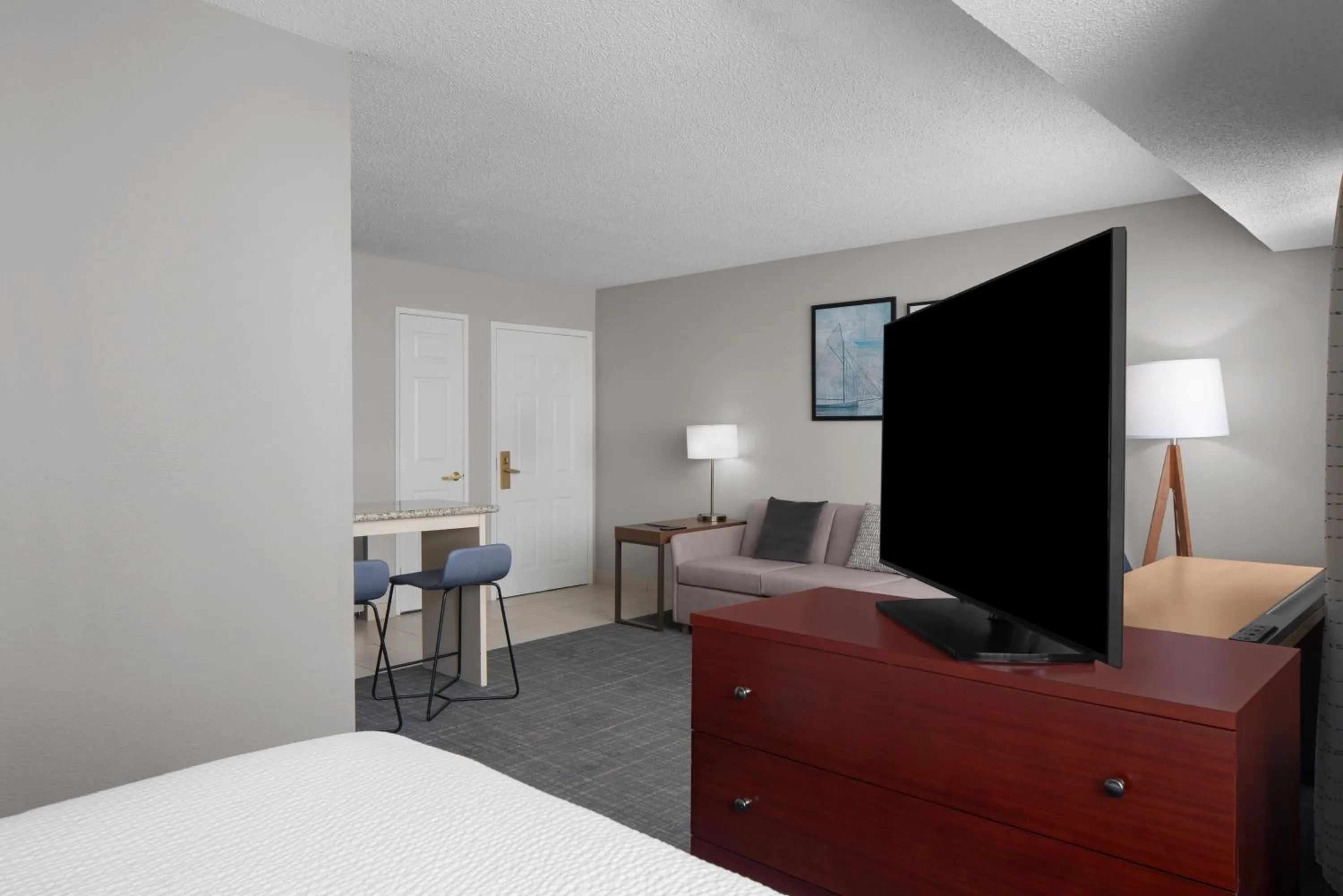 Living room, Bed in Residence Inn by Marriott San Diego Downtown