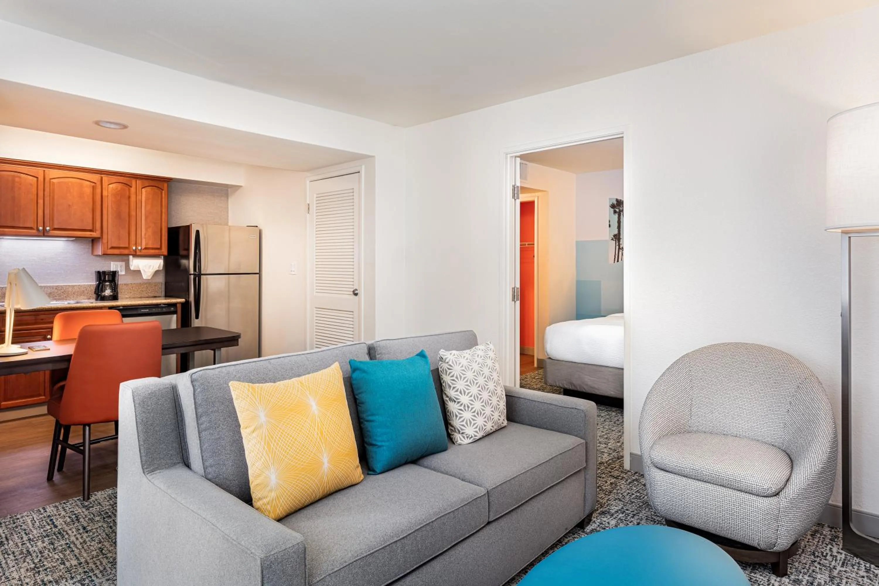 Kitchen or kitchenette in Clementine Hotel & Suites Anaheim