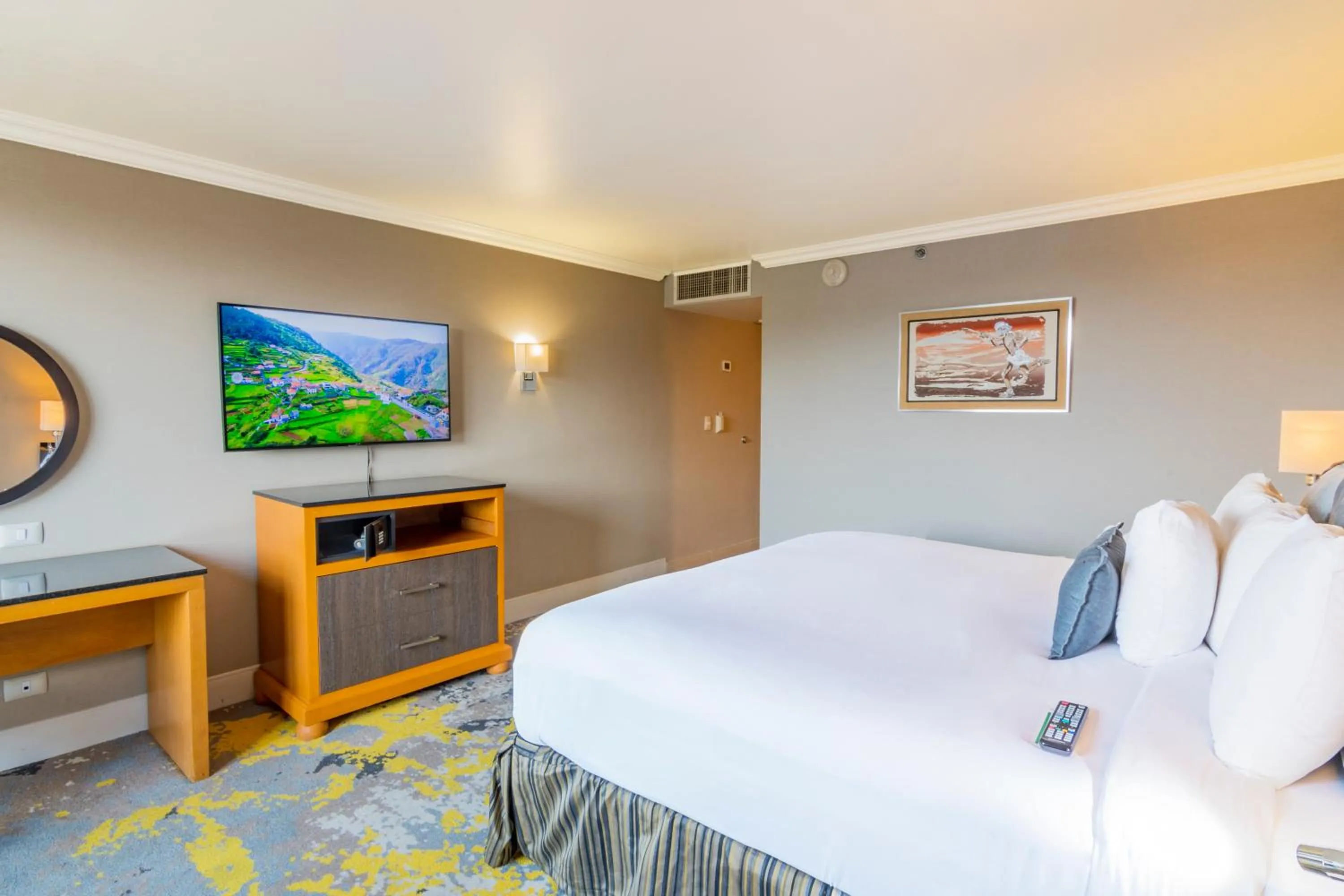 Bed in Hotel Lucerna Ciudad Juarez