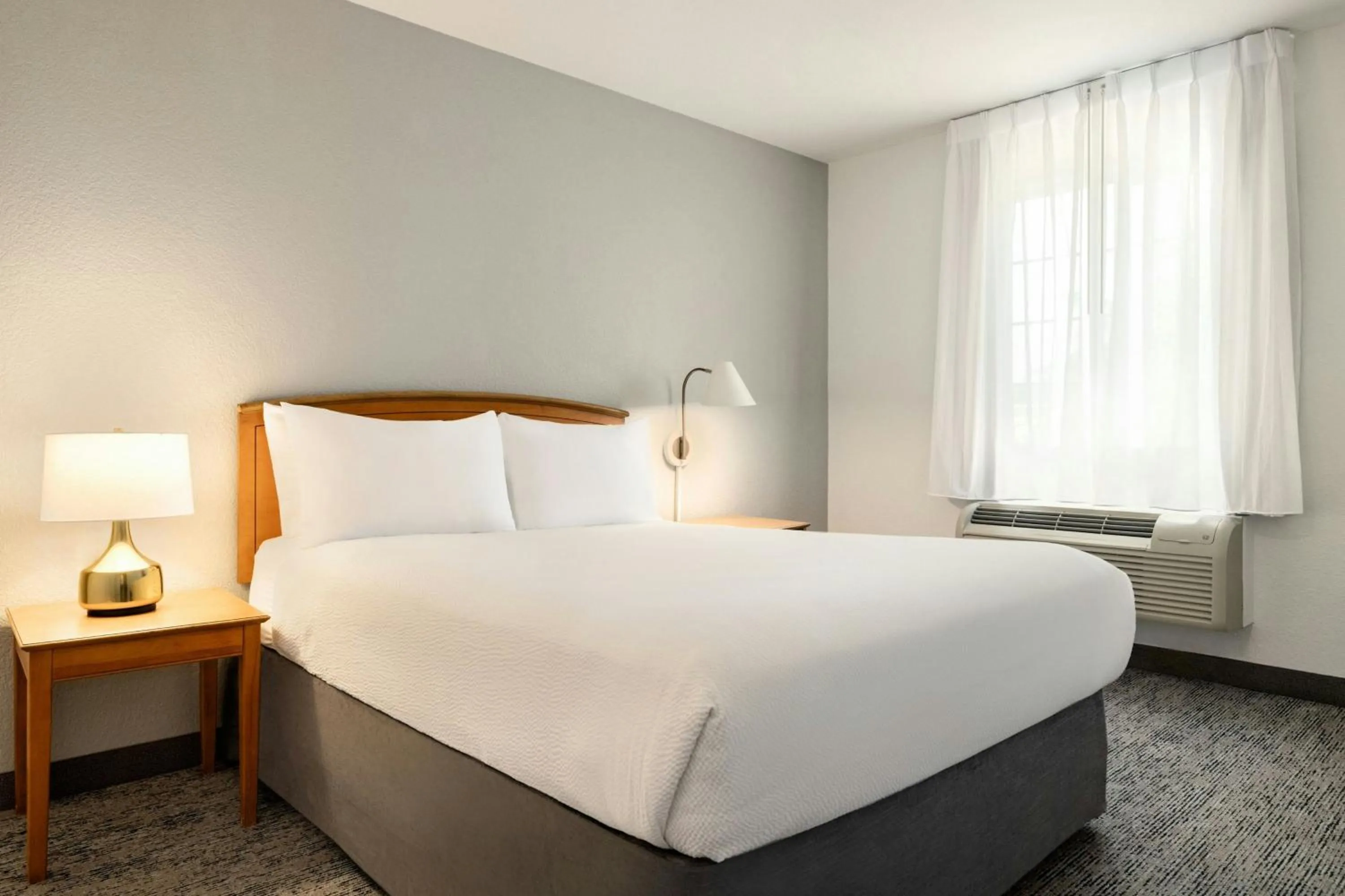 Bedroom, Bed in TownePlace Suites by Marriott Anaheim Maingate Near Angel Stadium