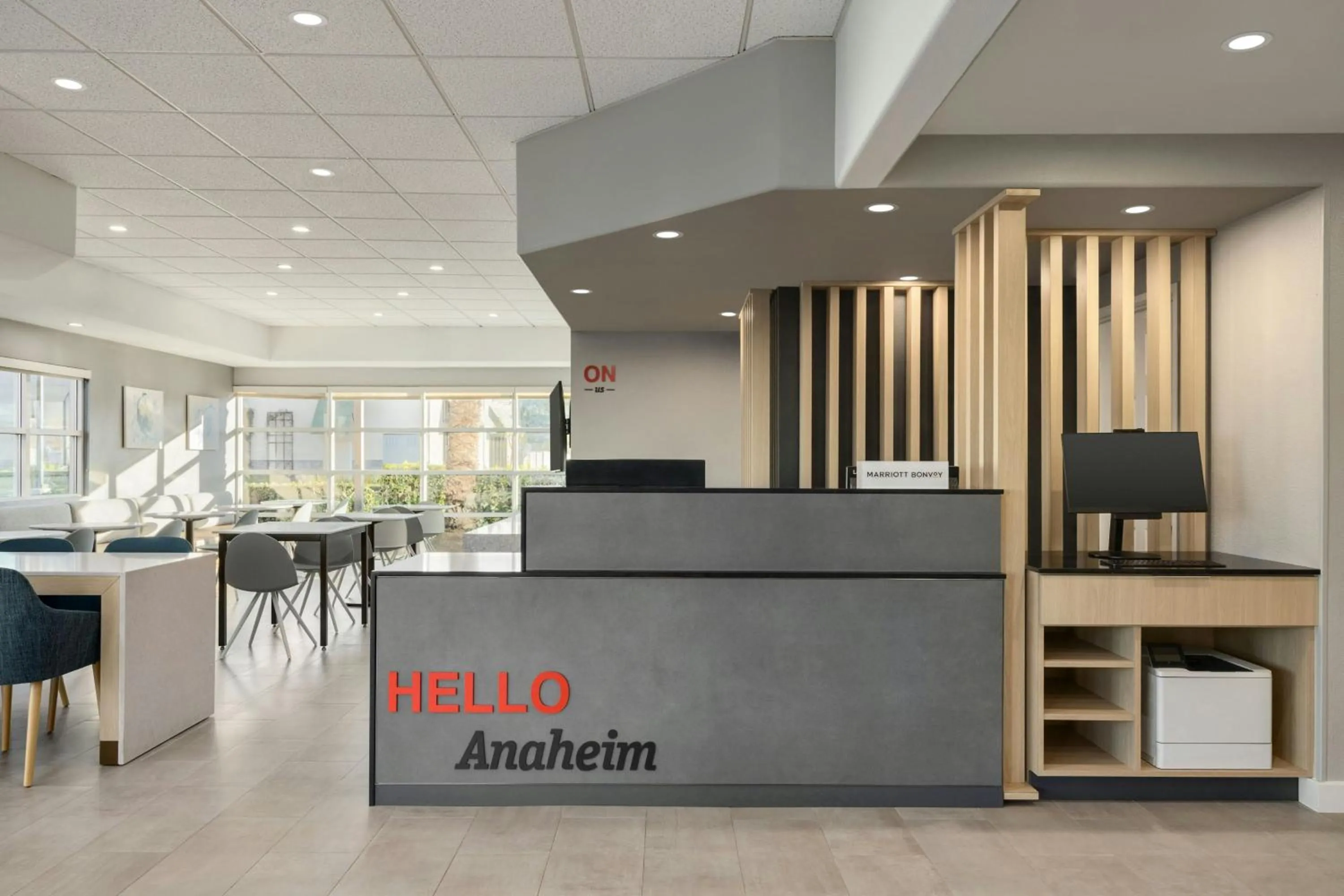 Lobby or reception in TownePlace Suites by Marriott Anaheim Maingate Near Angel Stadium