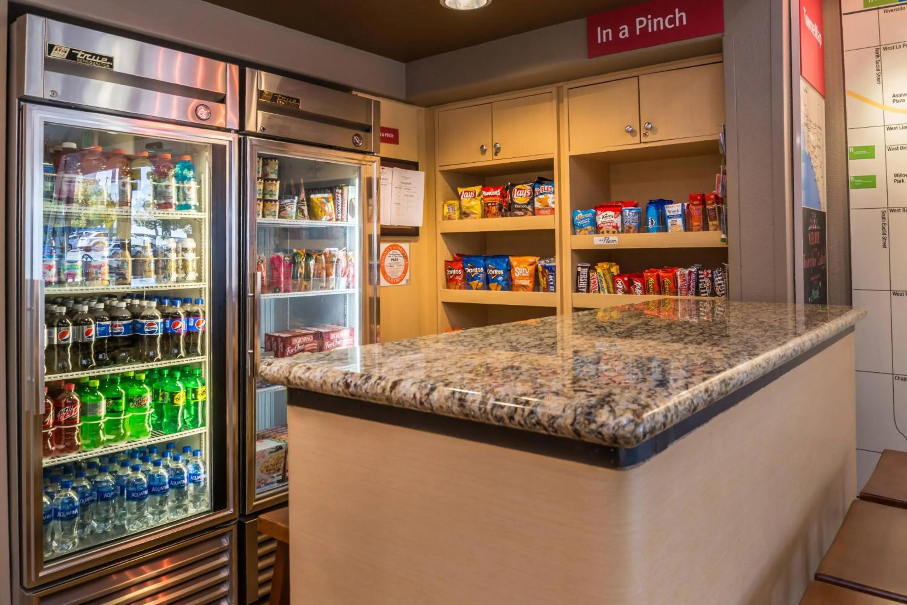 Lobby or reception in TownePlace Suites by Marriott Anaheim Maingate Near Angel Stadium