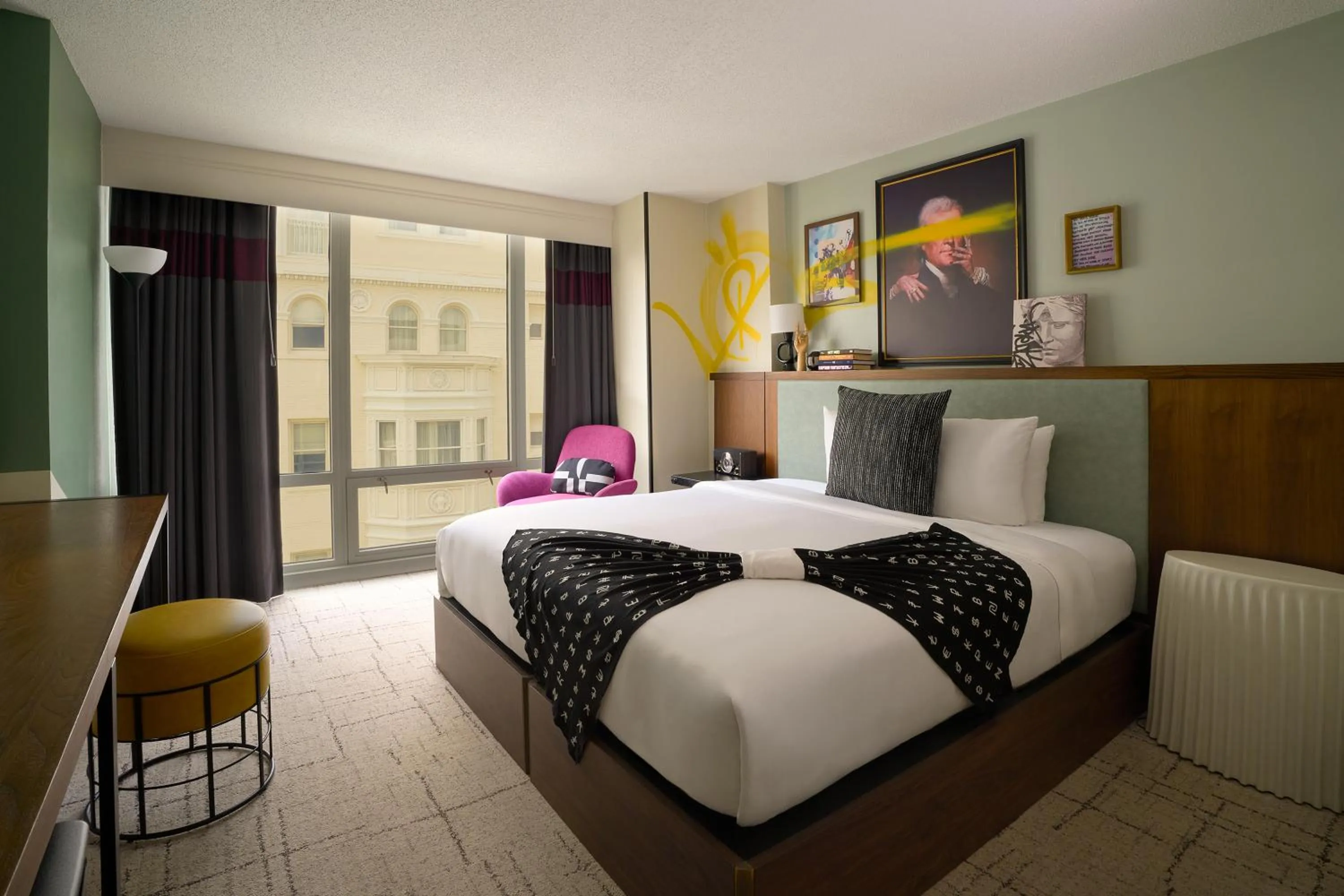 Bed in Generator Hotel Washington DC