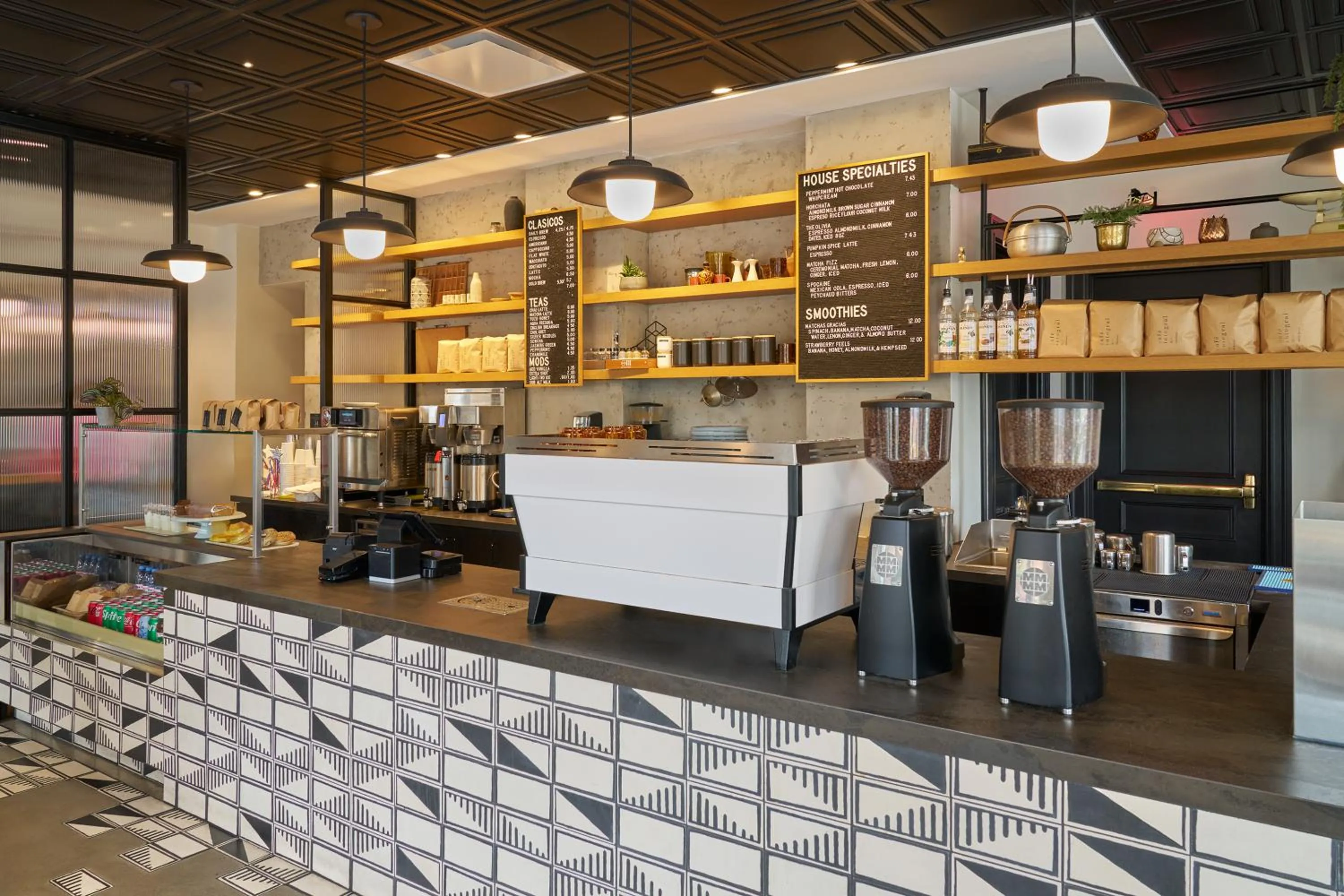 Restaurant/places to eat in Generator Hotel Washington DC