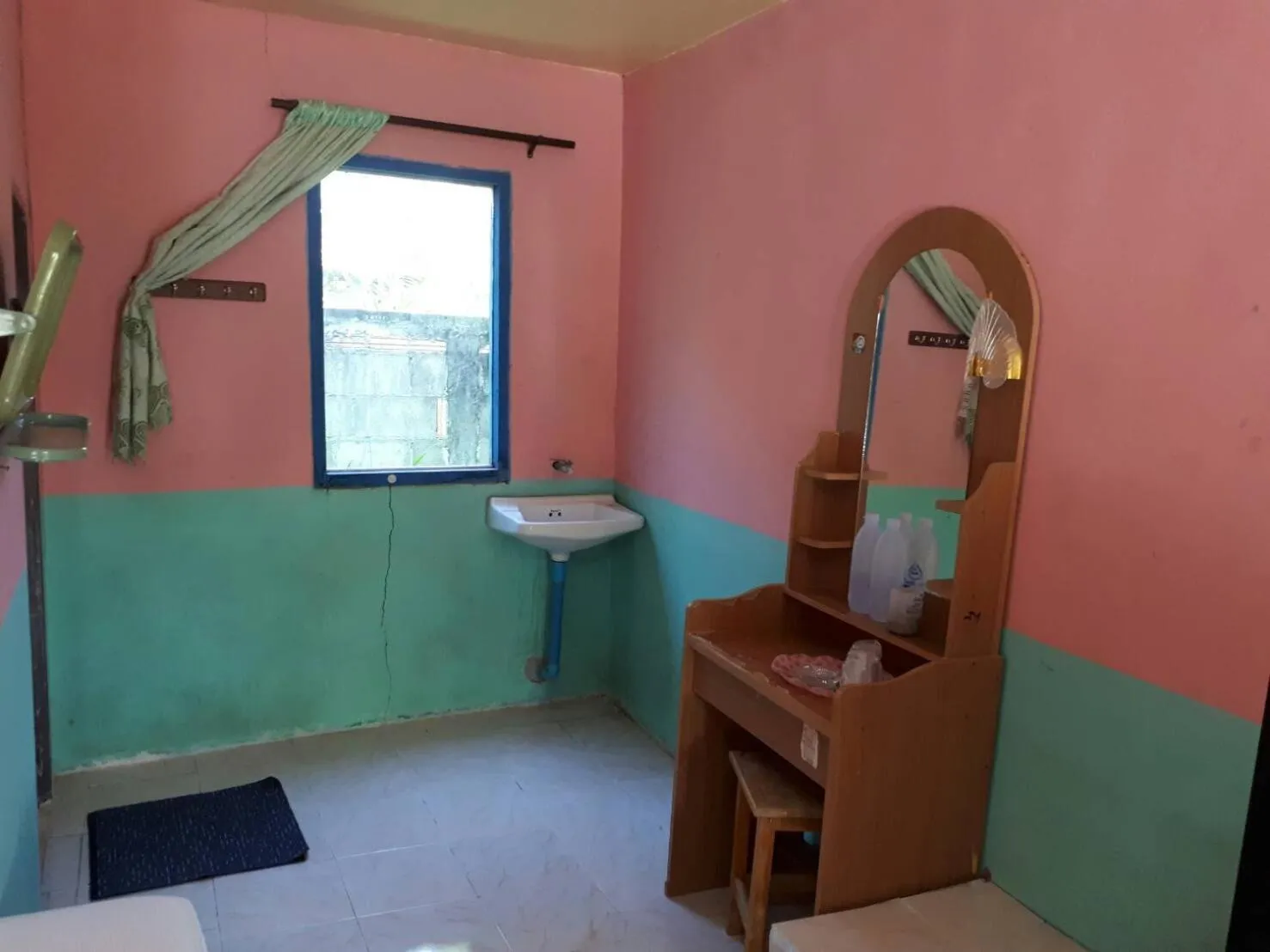 Photo of the whole room in Kanjana Resort