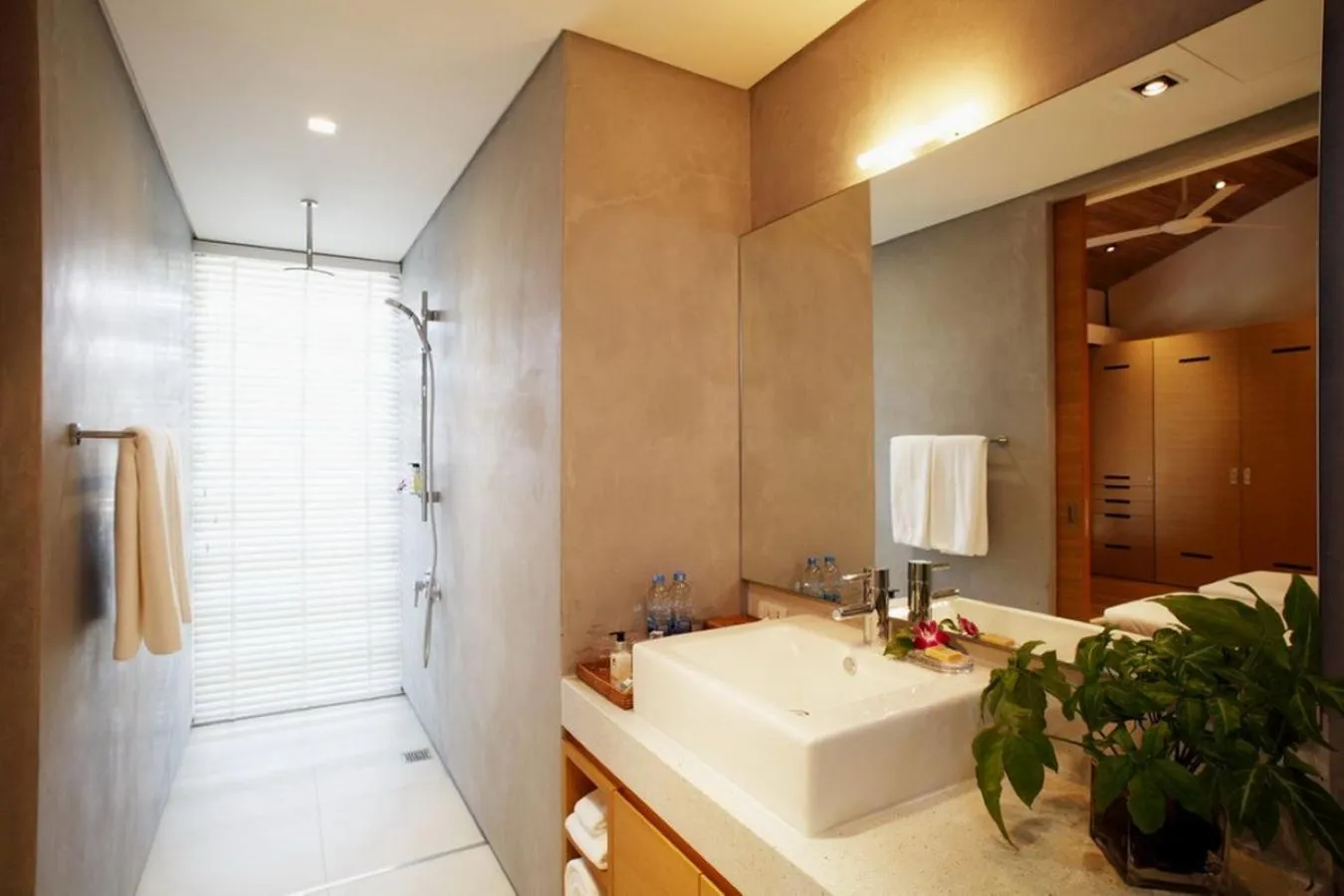 Bathroom in Sava Beach Villas