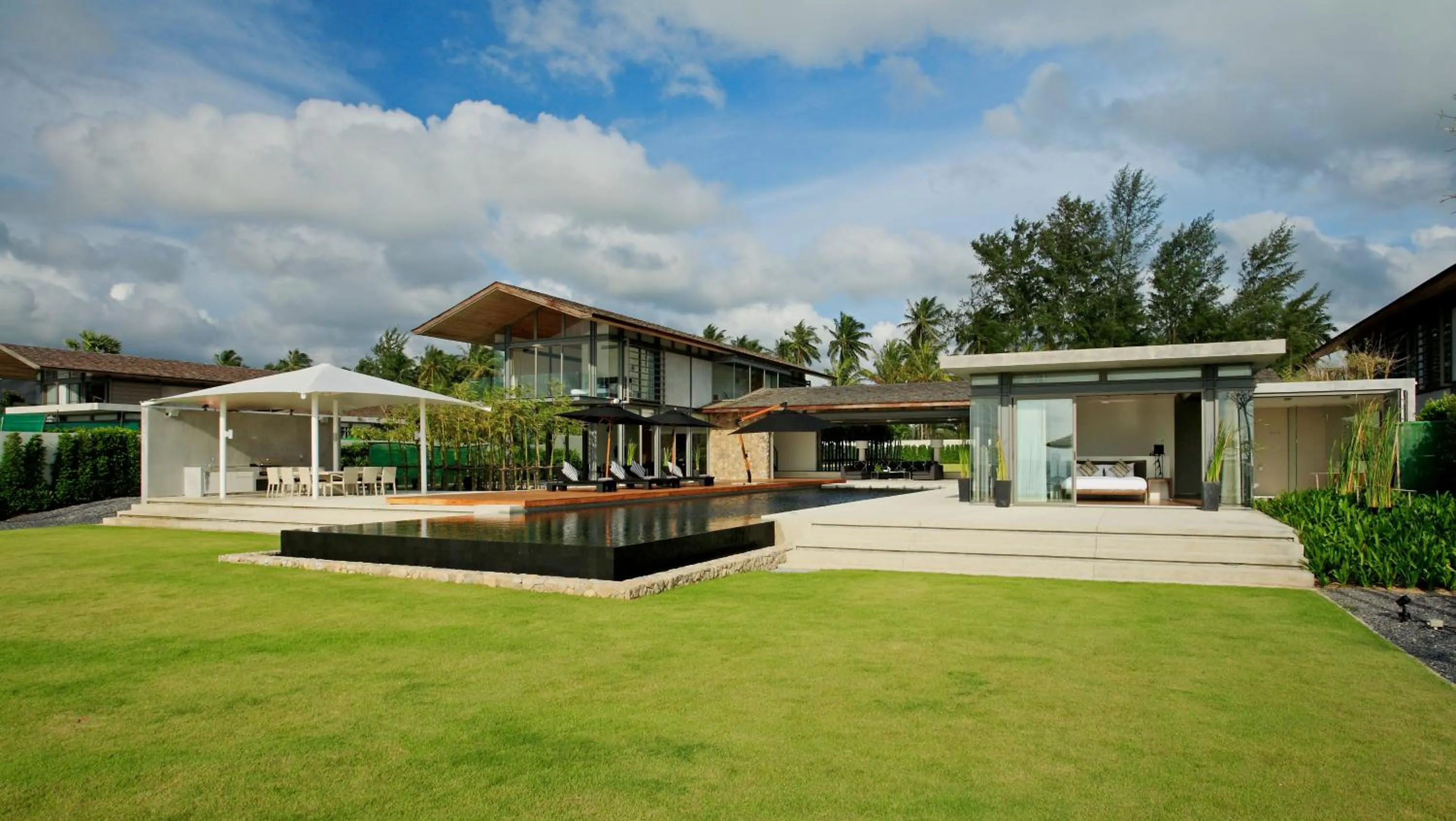 Property building in Sava Beach Villas