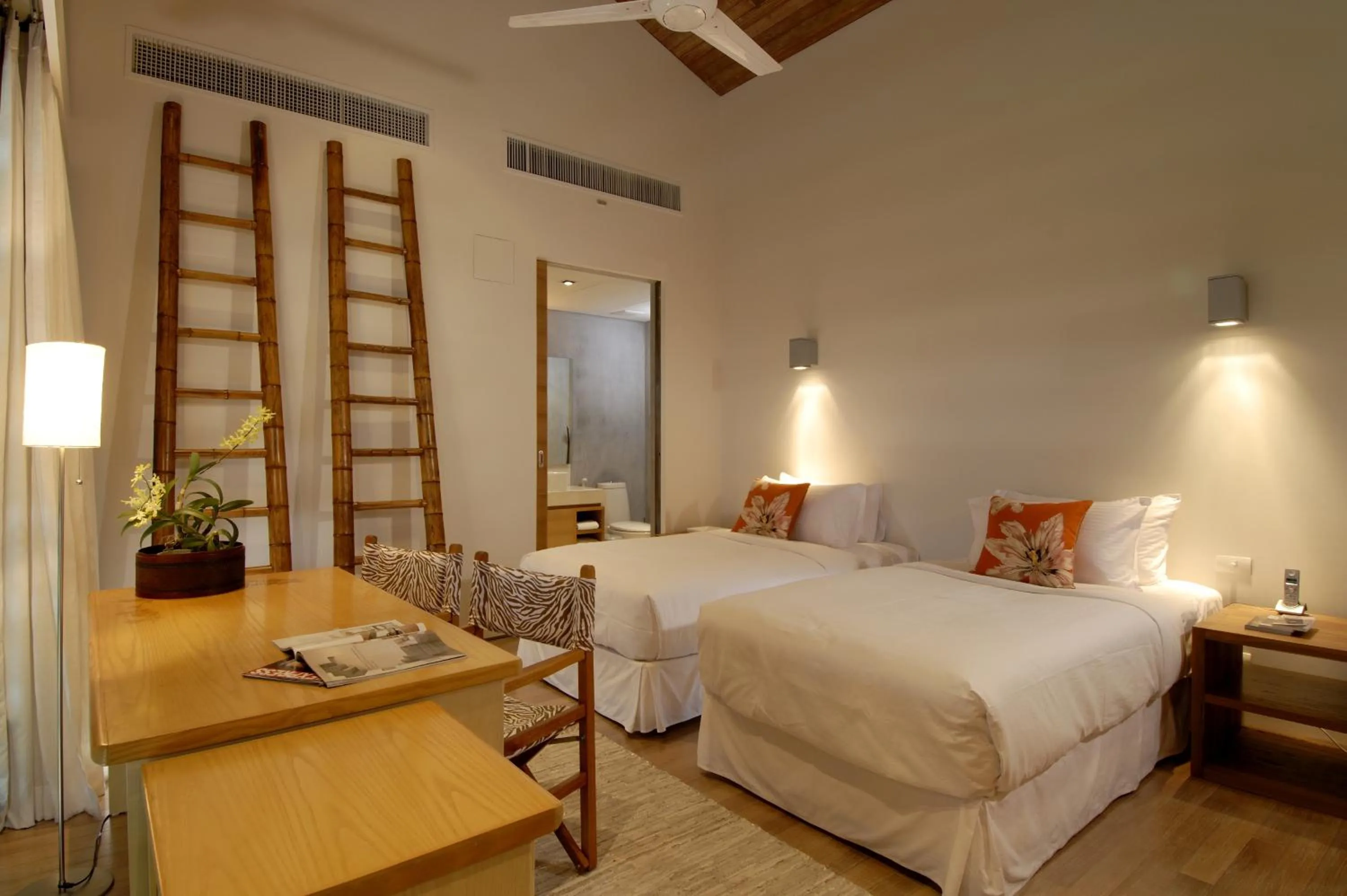 Bed in Sava Beach Villas