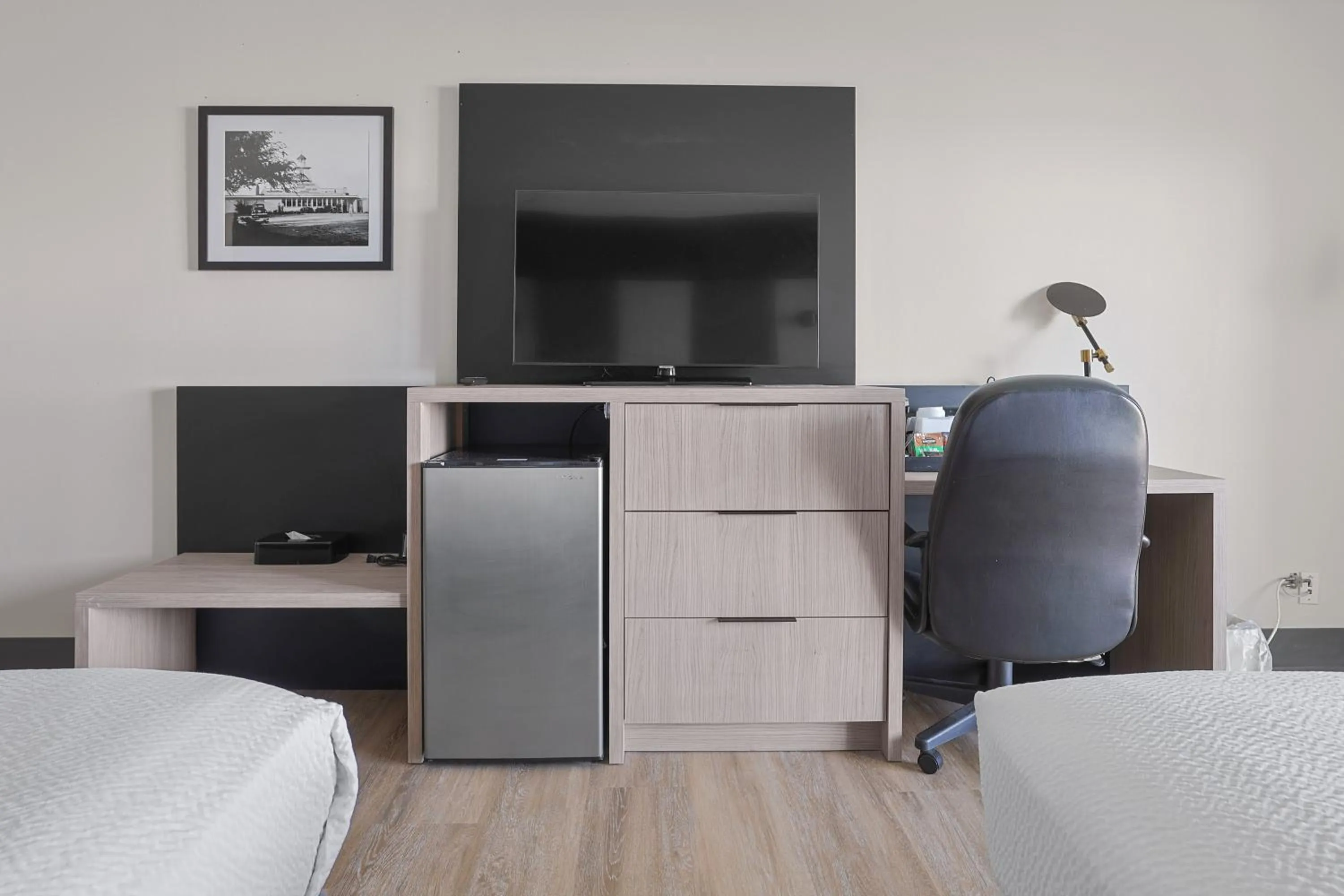 Bedroom, Bed in The Jordan Hotel Ramada by Wyndham