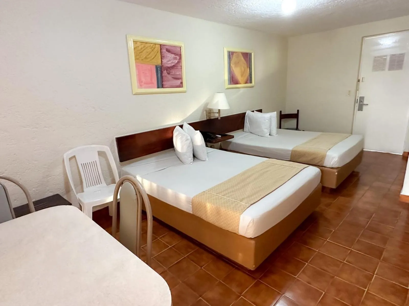 Property building, Bed in Alba Suites Acapulco