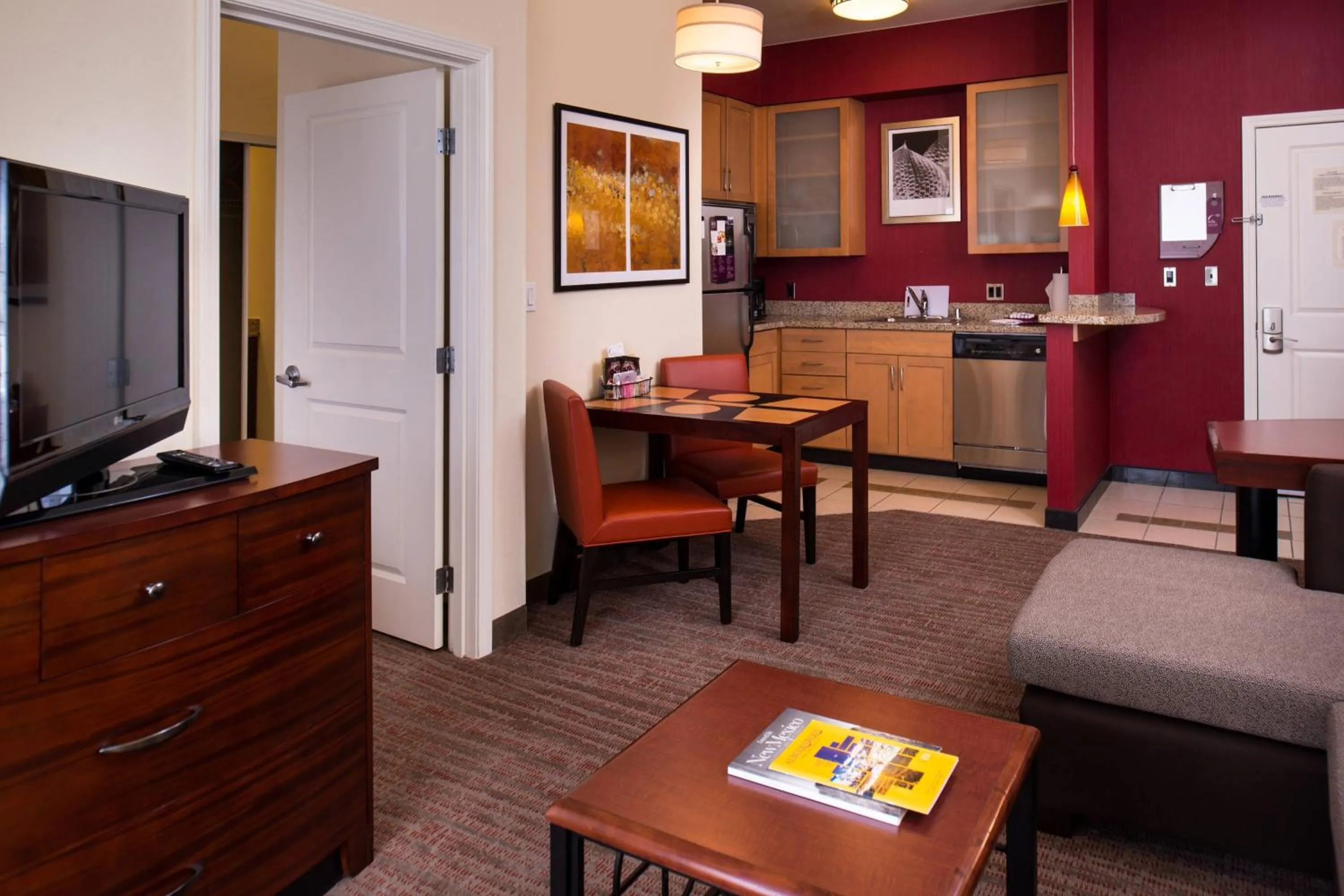 Bedroom in Residence Inn by Marriott Albuquerque Airport