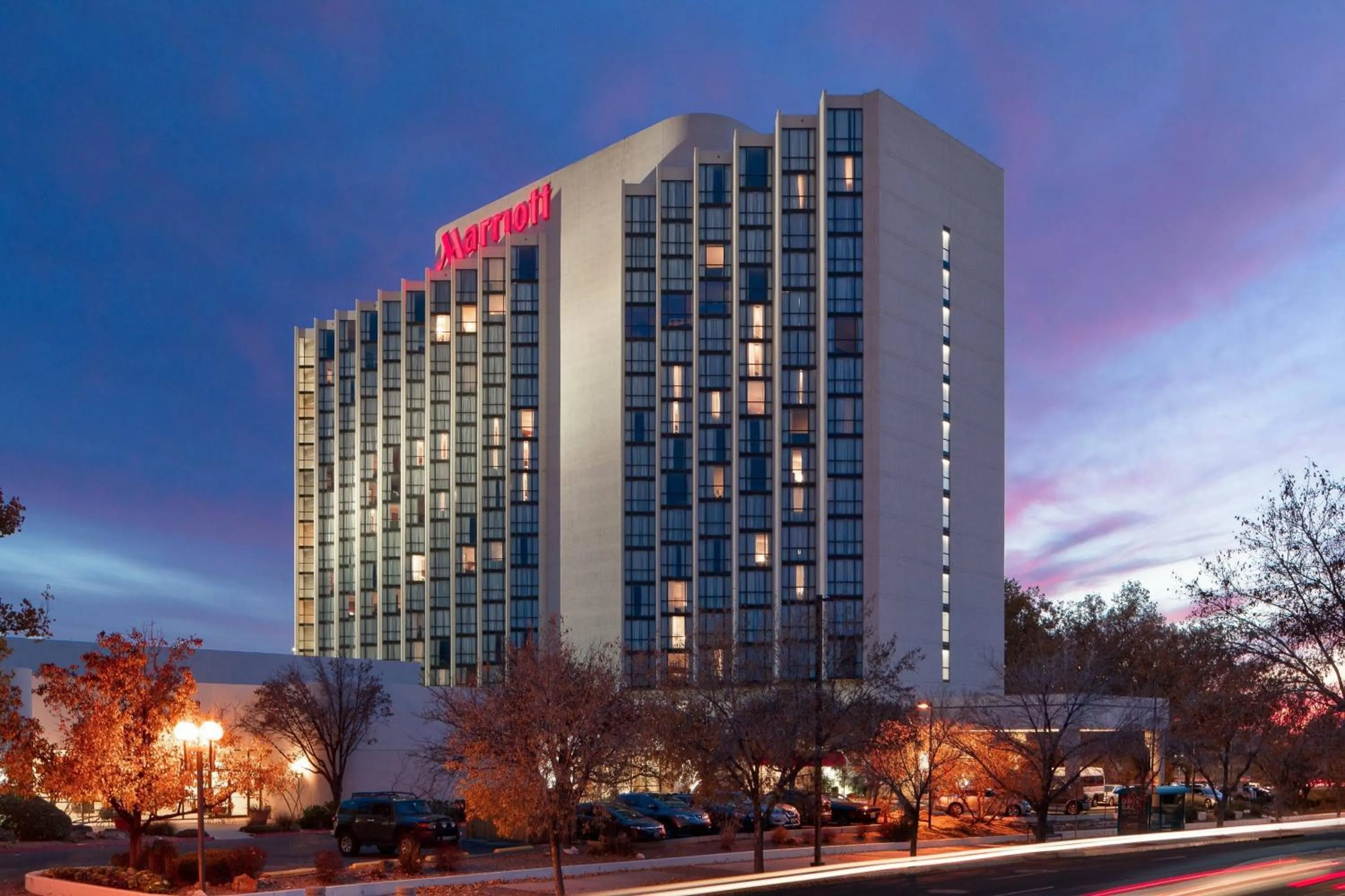 Property building in Marriott Albuquerque