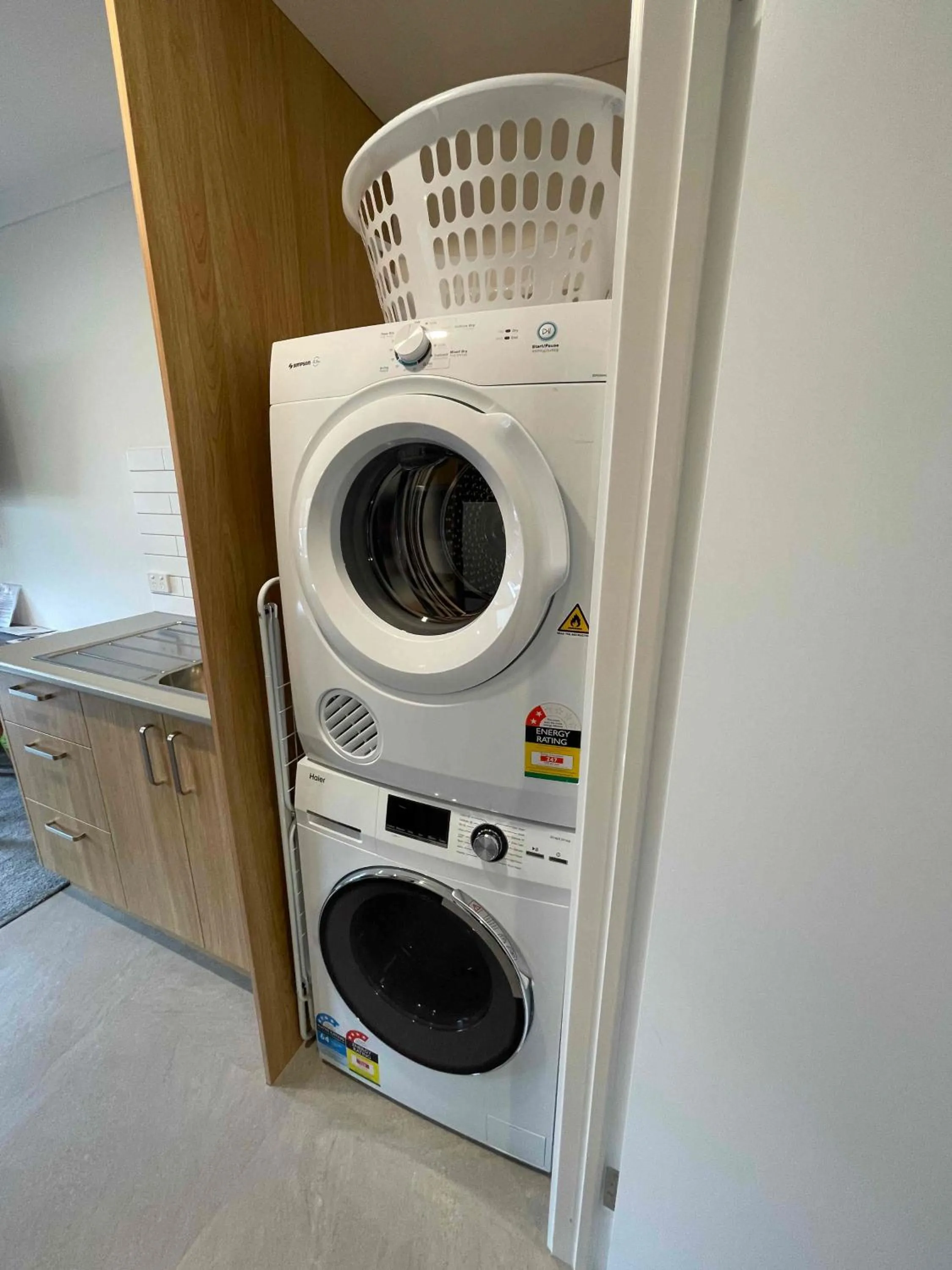 laundry in Botanic City Apartments