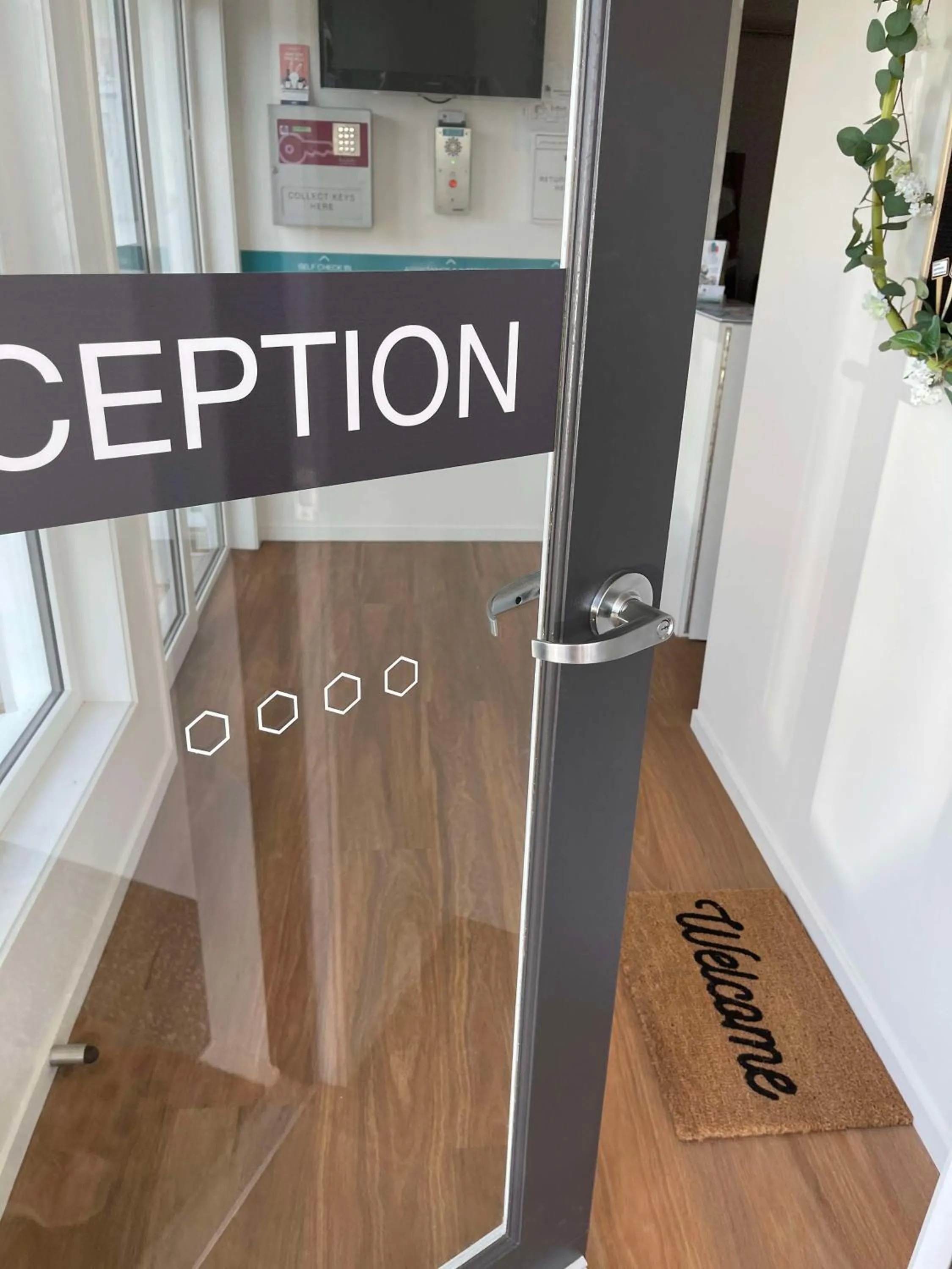 Facade/entrance in Botanic City Apartments