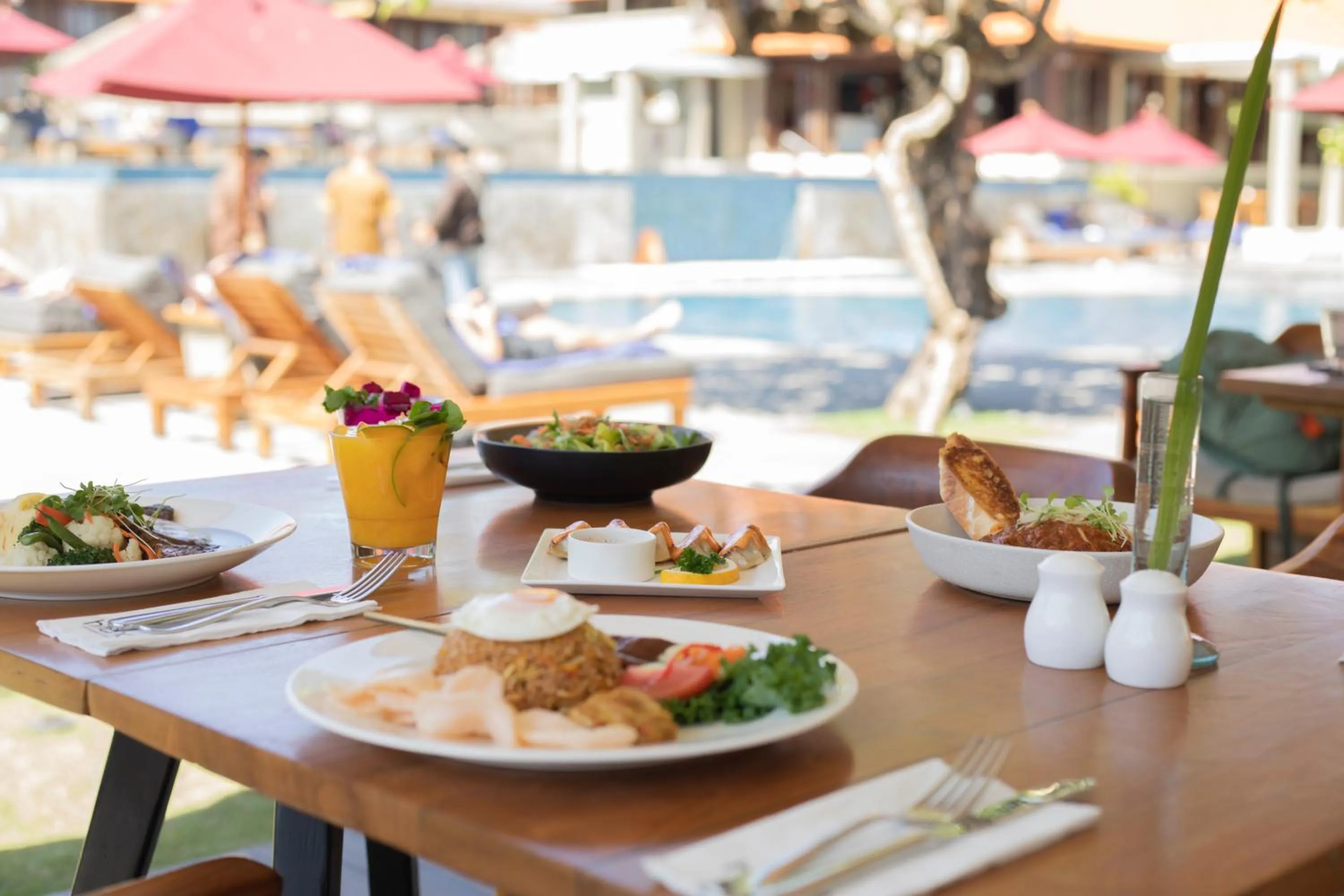 Restaurant/places to eat in Bali Niksoma Boutique Beach Resort