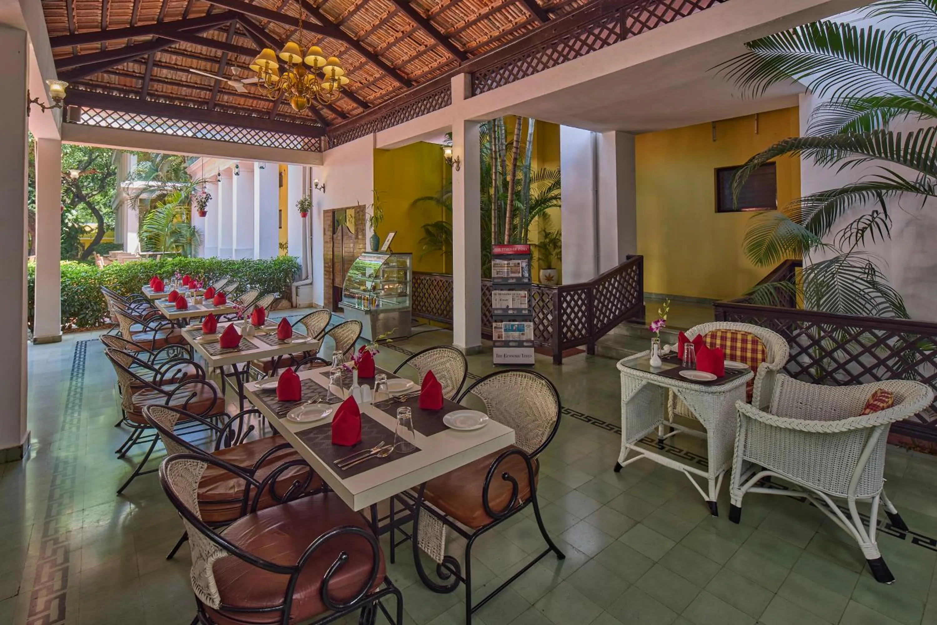 Restaurant/places to eat in Royal Orchid Metropole Mysore