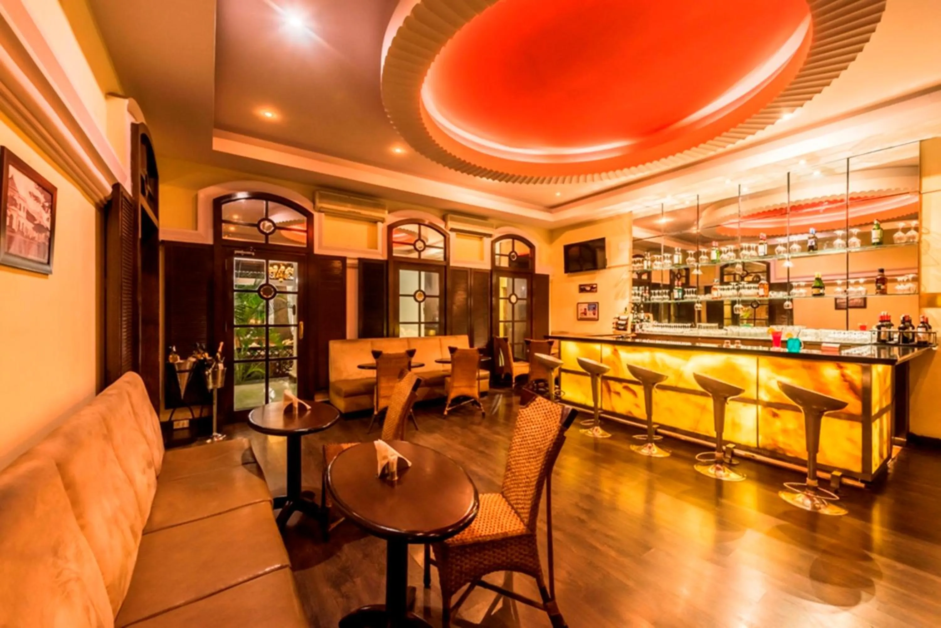 Lounge or bar in Royal Orchid Metropole Mysore