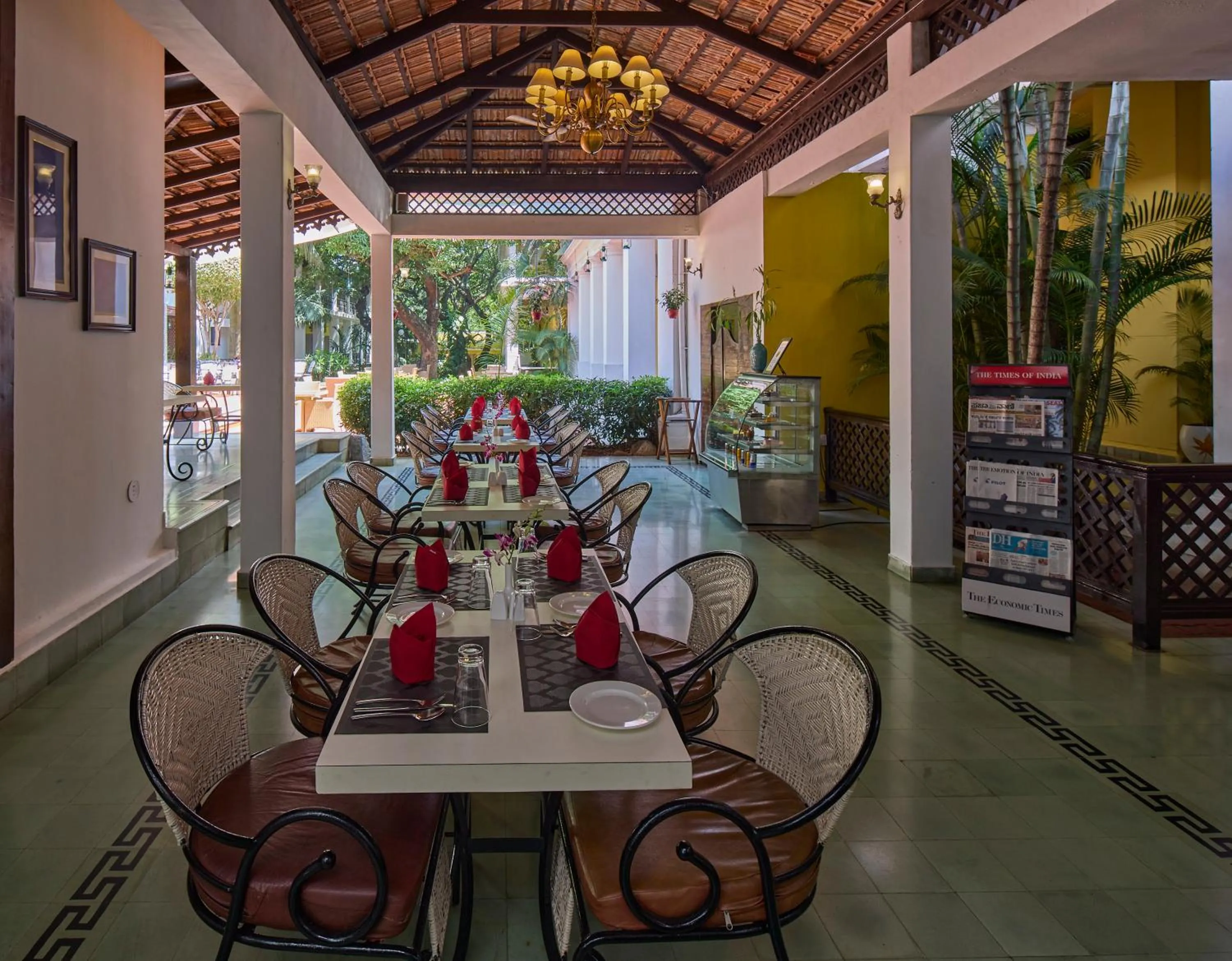 Restaurant/places to eat in Royal Orchid Metropole Mysore