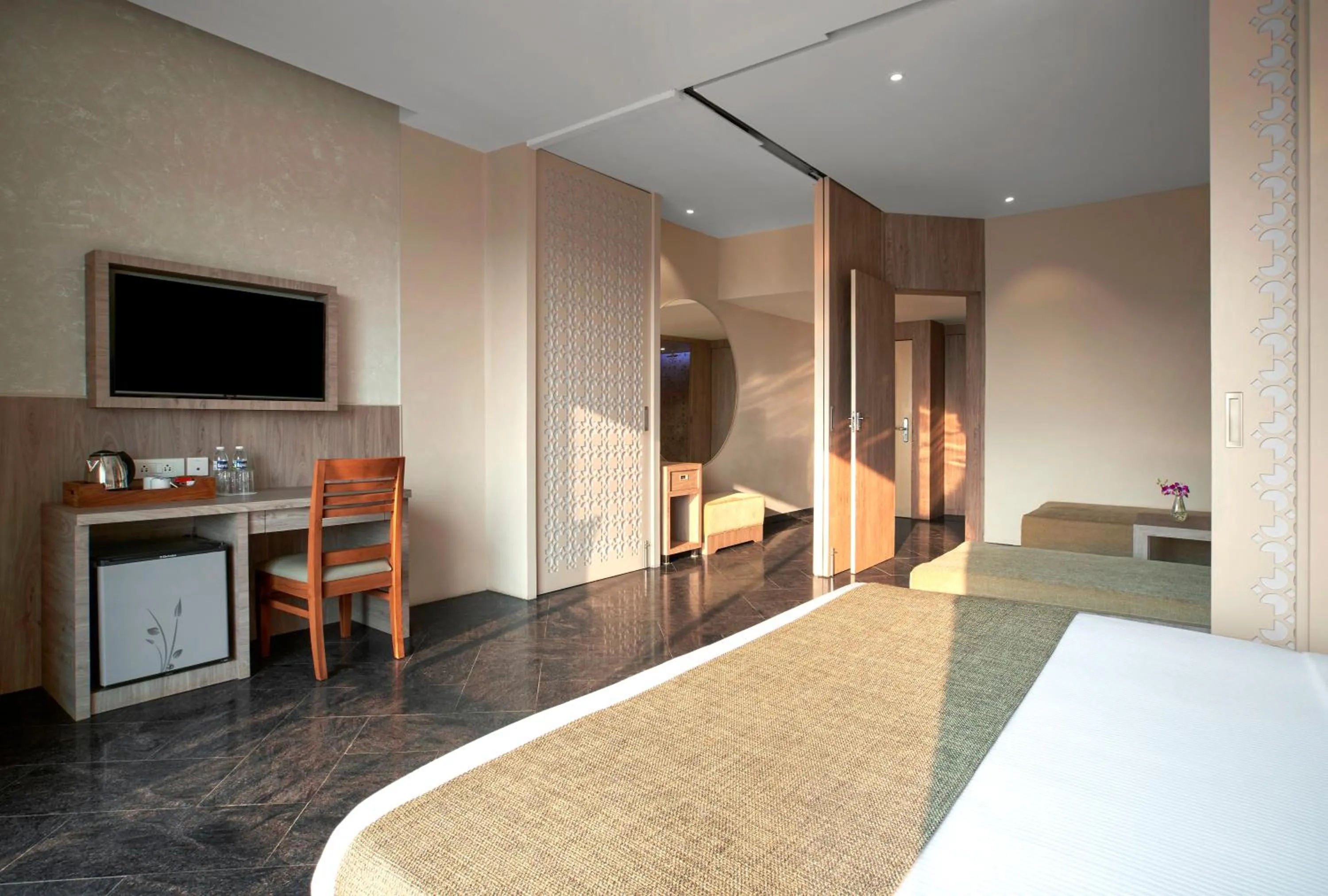 Seating area, Bed in Resort Rio