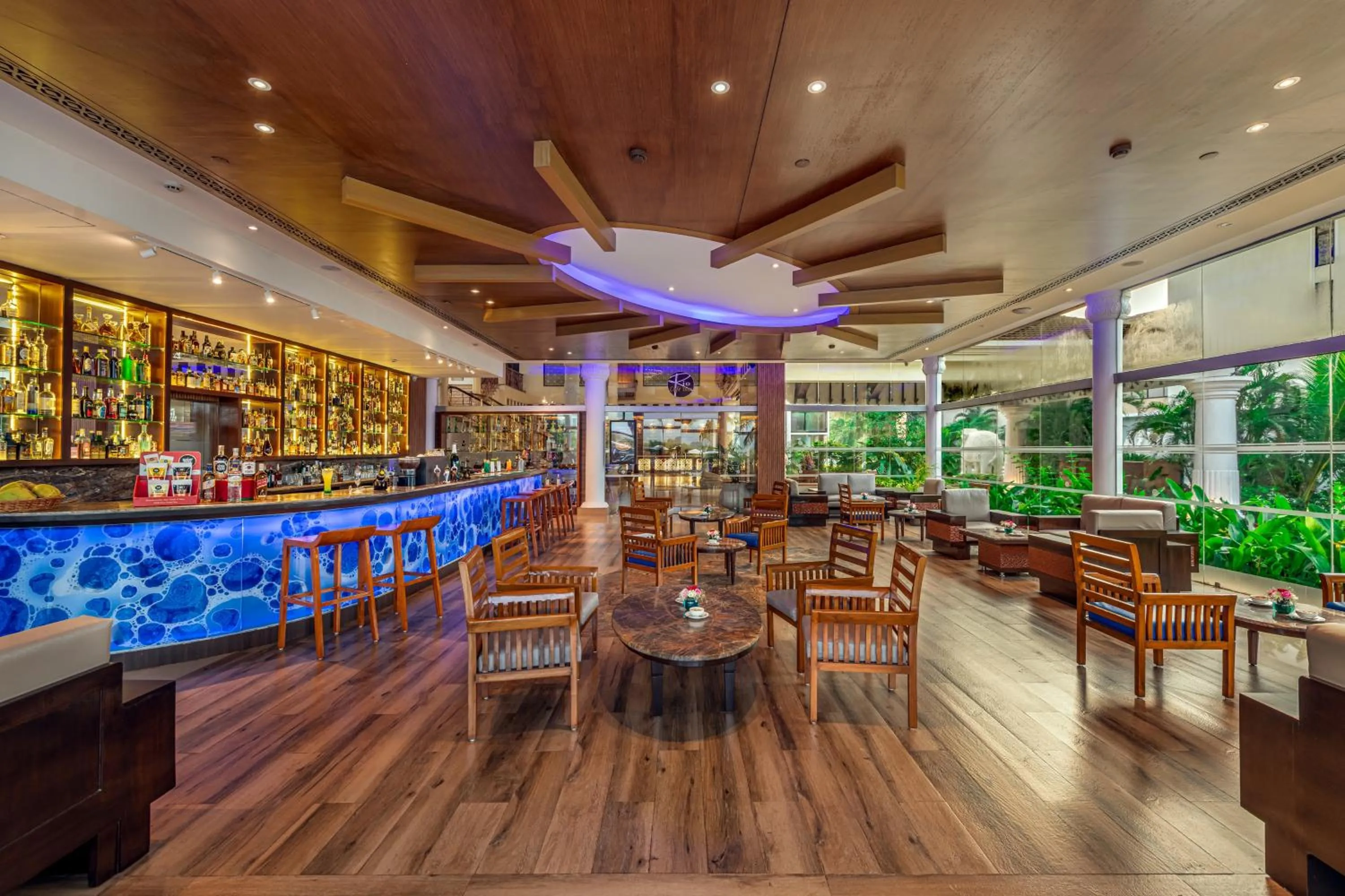 Restaurant/places to eat in Resort Rio