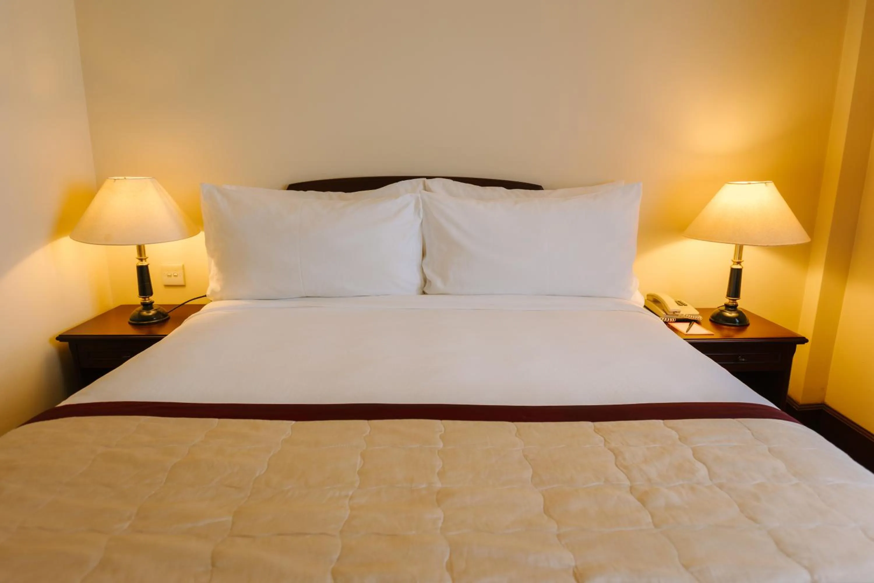 Bed in Du Parc Hotel Dalat