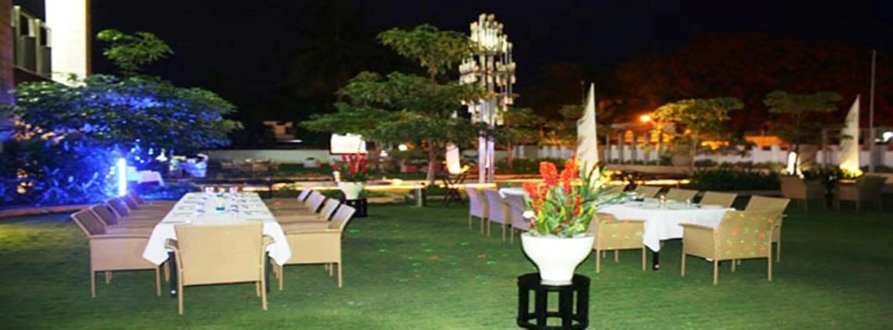 Banquet/Function facilities in Royal Orchid Central Kireeti-HAMPI Hospet