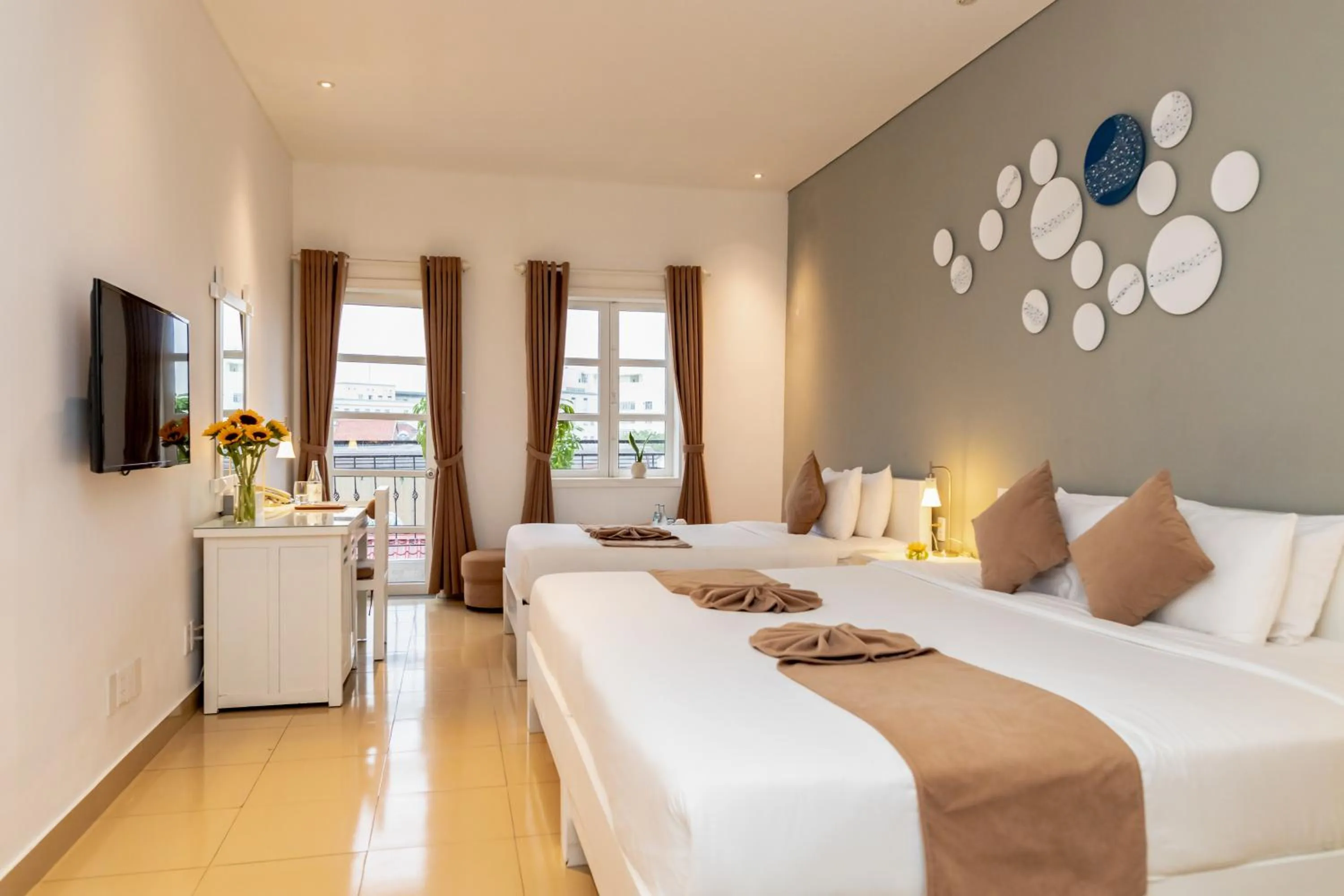 Decorative detail, Bed in Alba Hotel