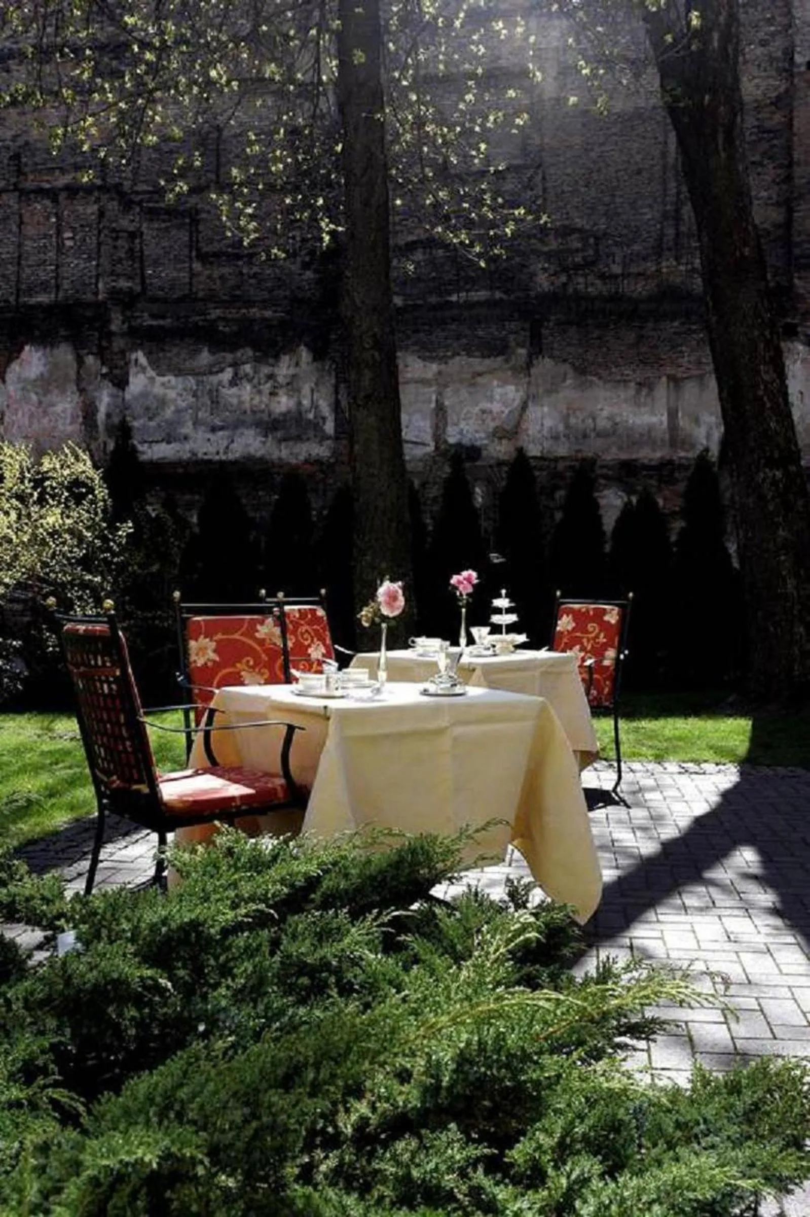 Restaurant/places to eat in Grotthuss Boutique Hotel Vilnius