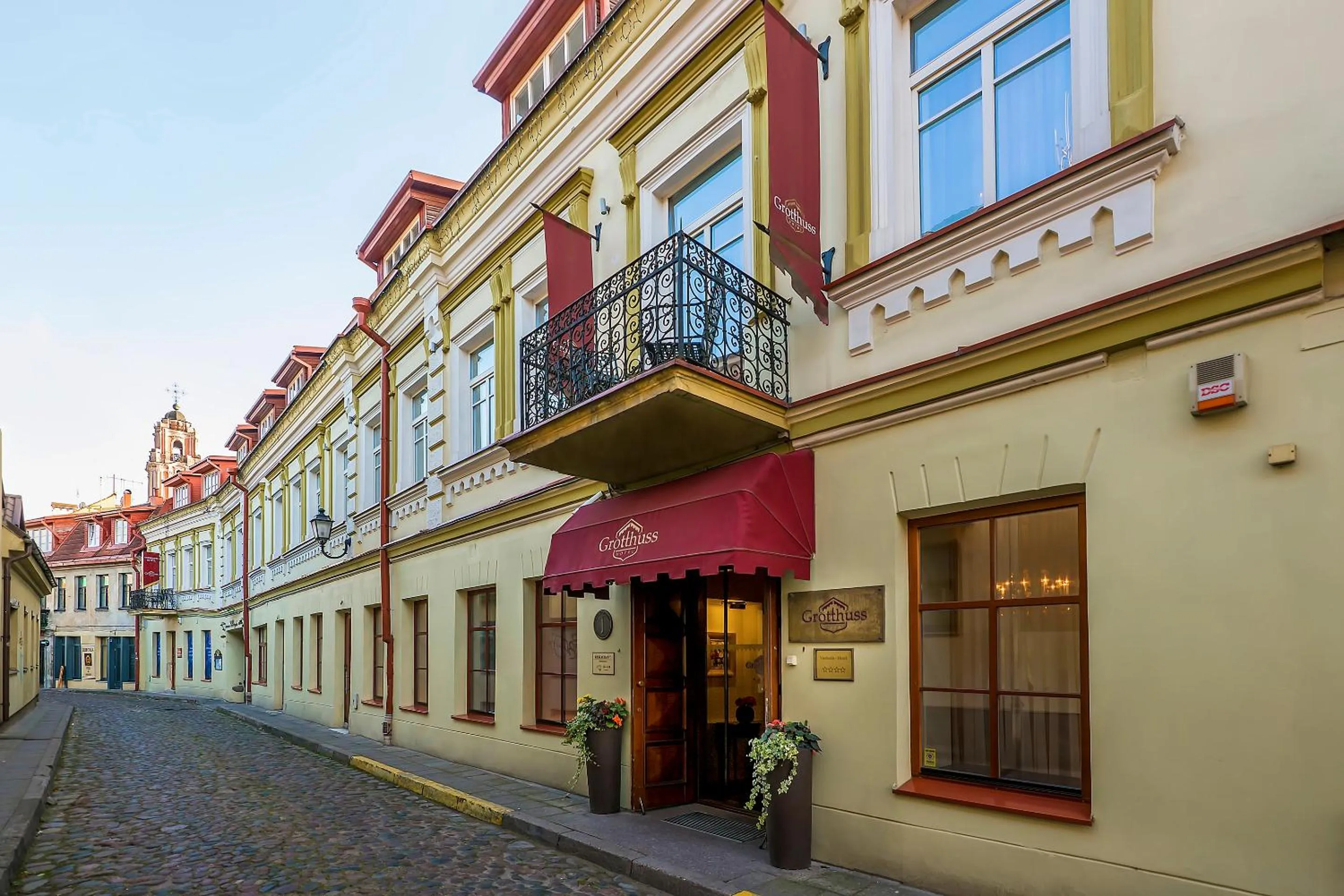Property building in Grotthuss Boutique Hotel Vilnius