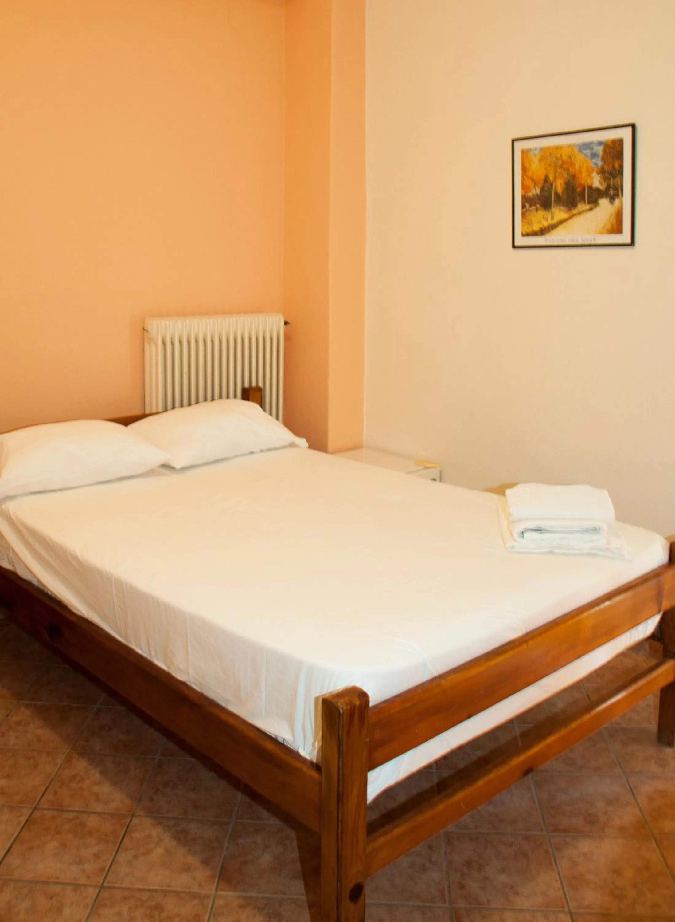 Bedroom, Bed in Stavrodromi Hotel