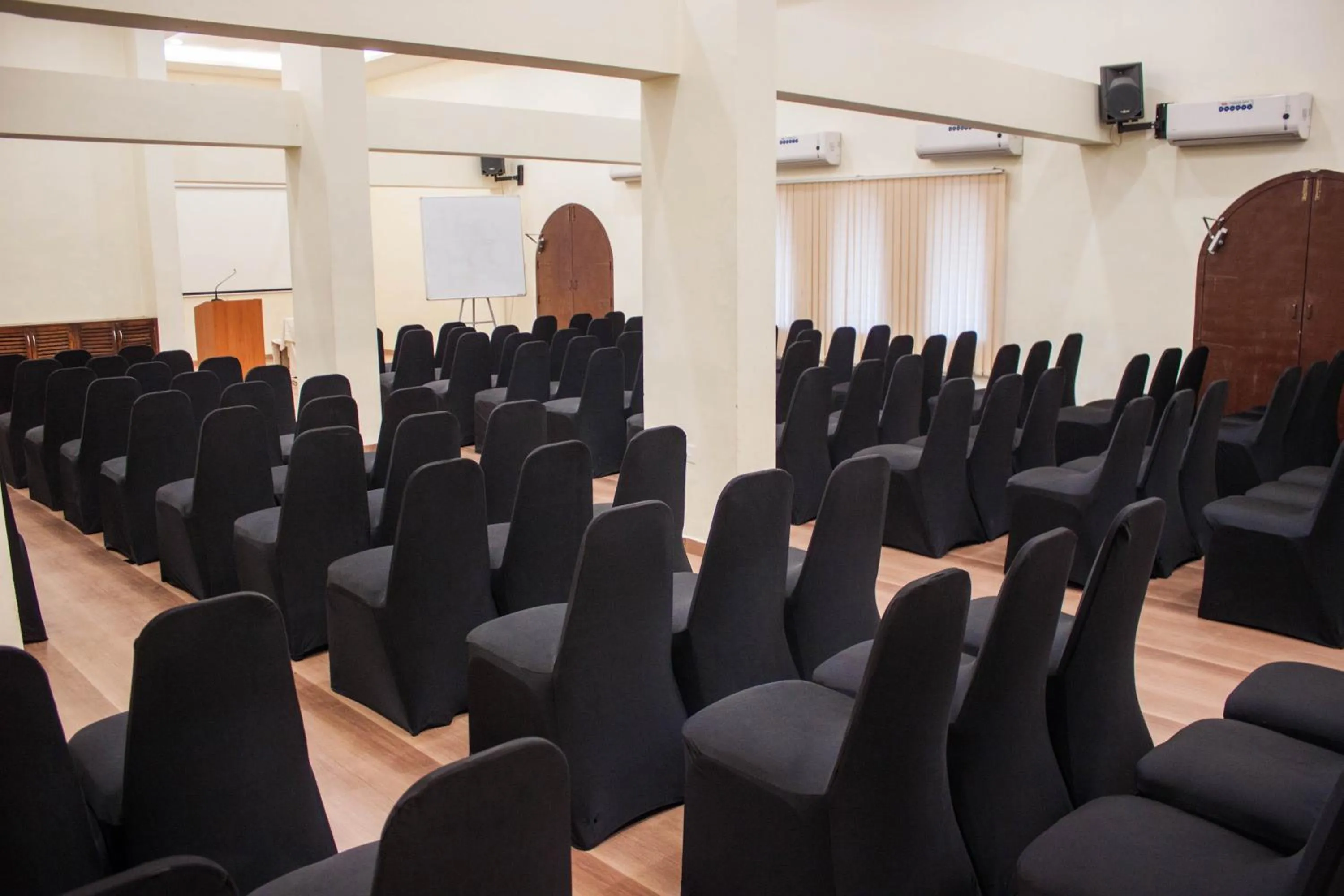 Meeting/conference room in Pride Sun Village Resort & Spa