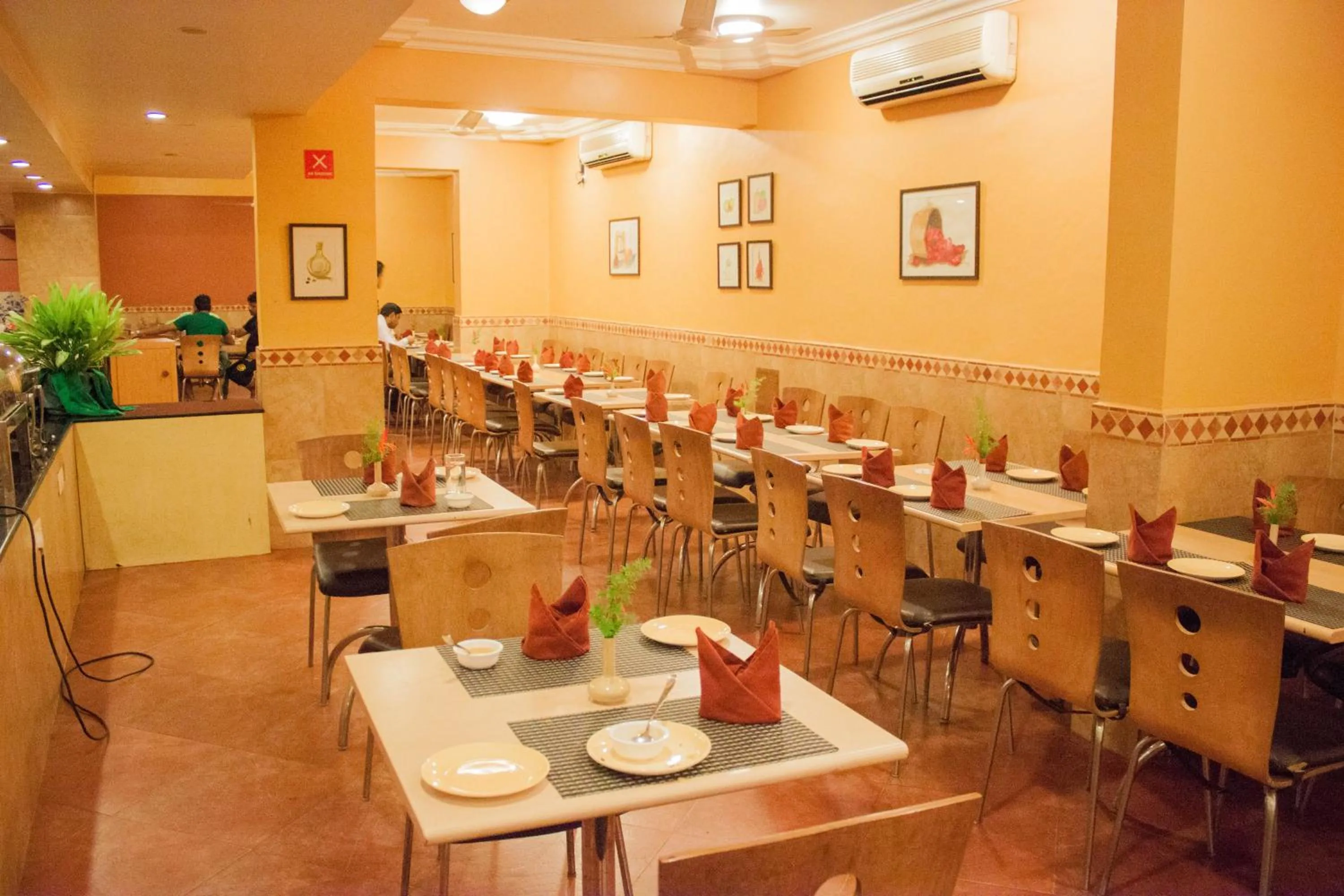 Restaurant/places to eat in Pride Sun Village Resort & Spa