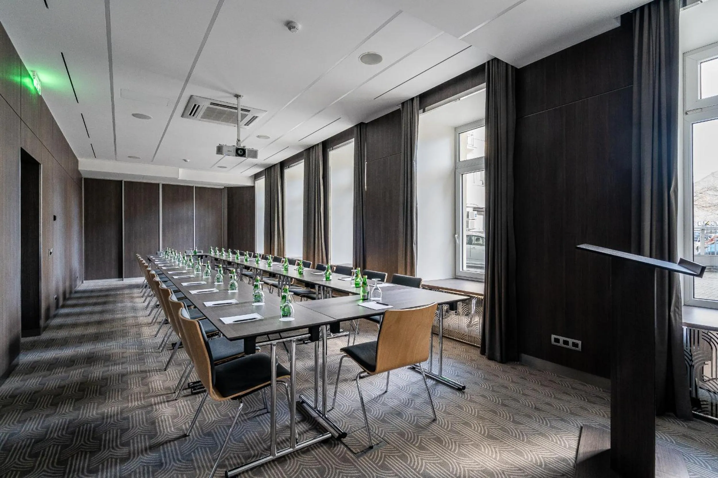 Meeting/conference room in Congress Hotel