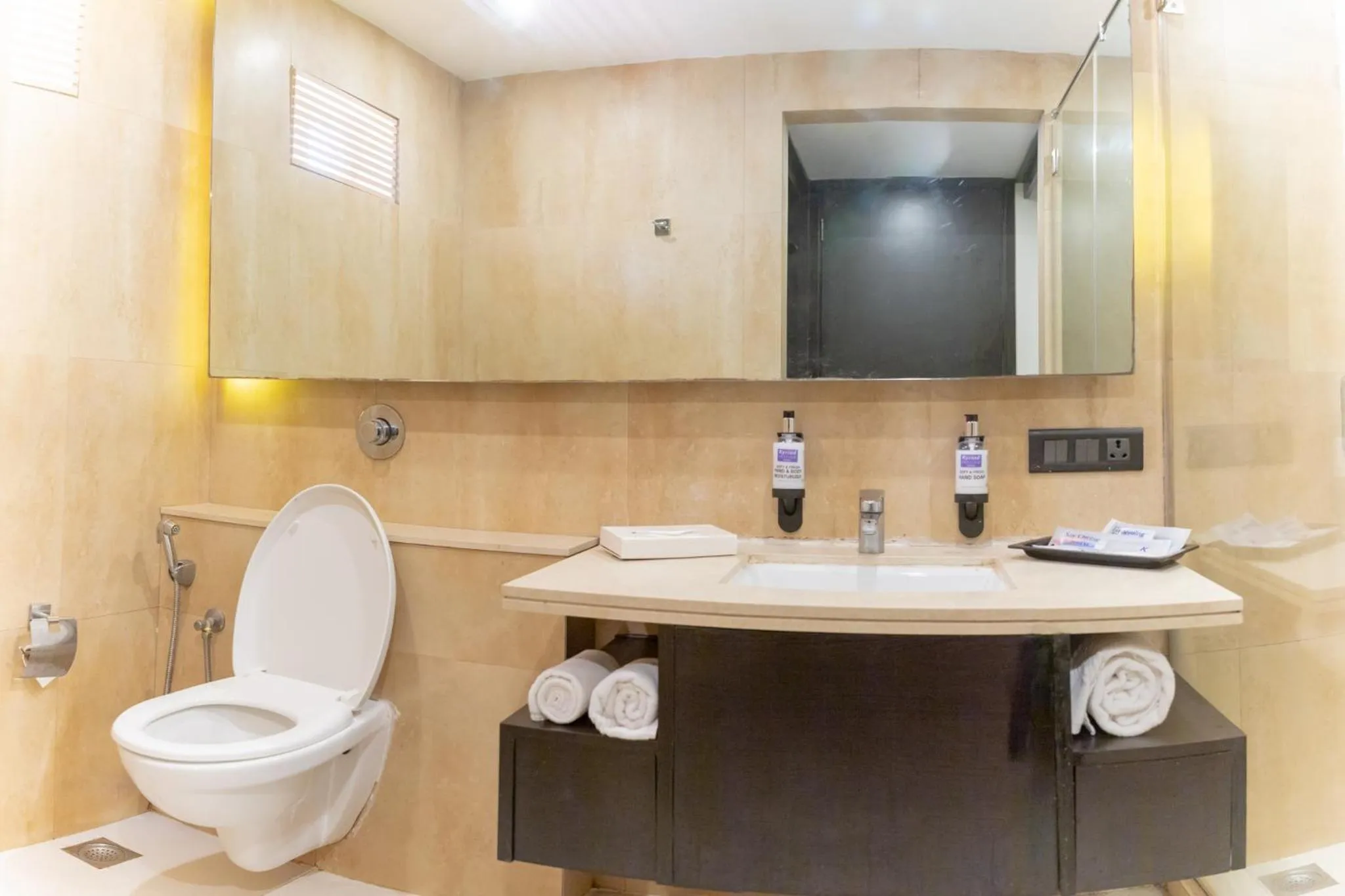 Kyriad Prestige Calangute Goa by OTHPL