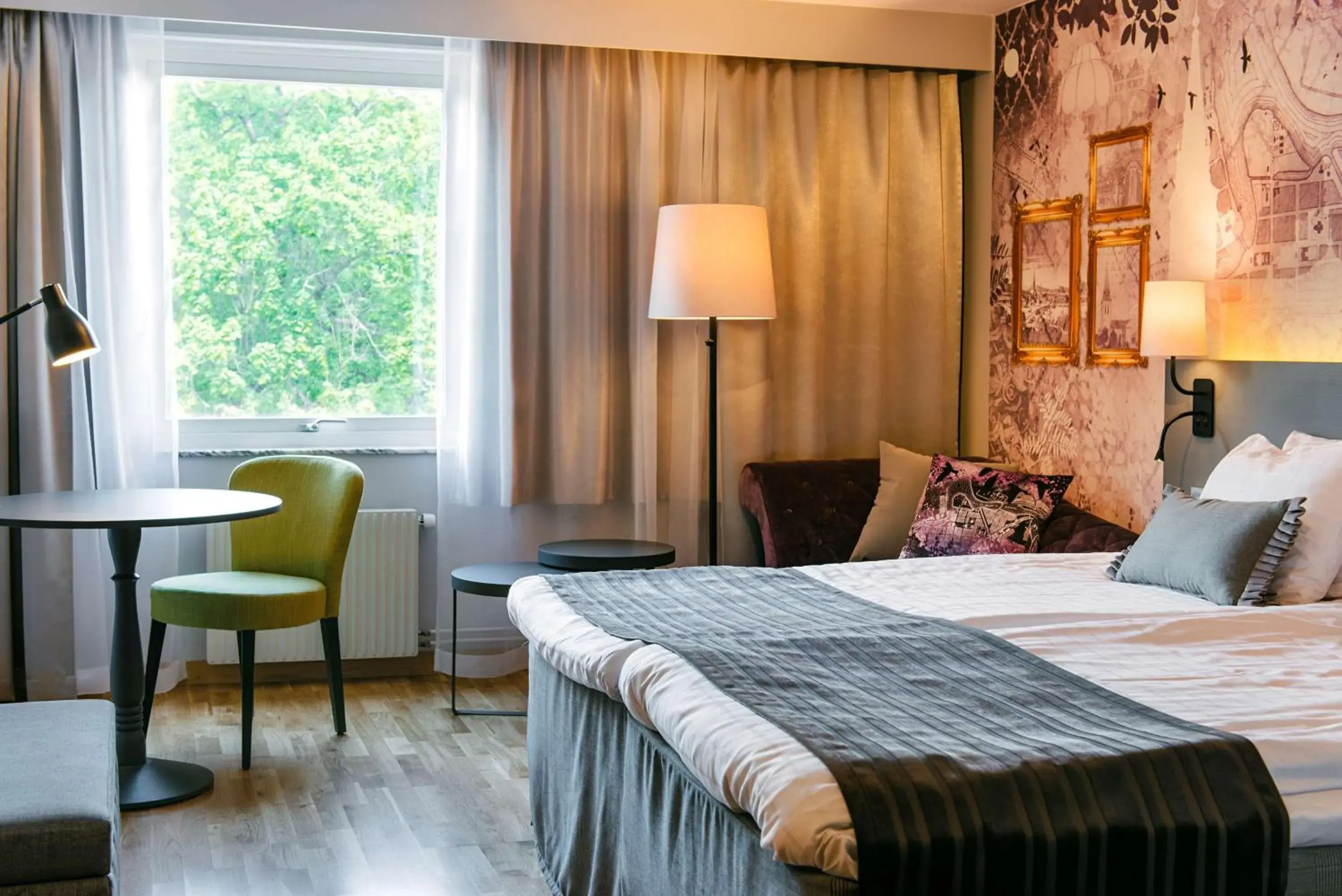 Quadruple Room 2 adults + 2 children in Scandic Winn Quadruple Room 2 adults + 2 children in Scandic Winn