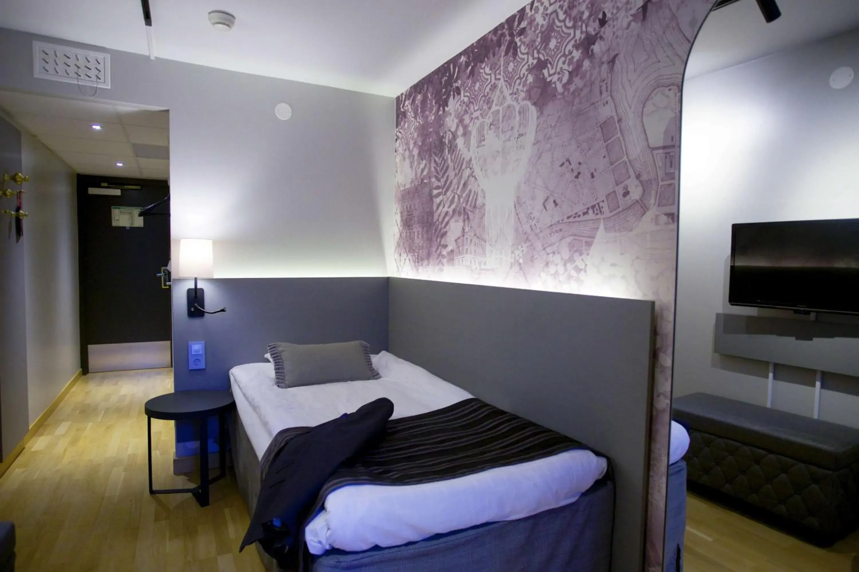 Standard Single Room in Scandic Winn Standard Single Room in Scandic Winn