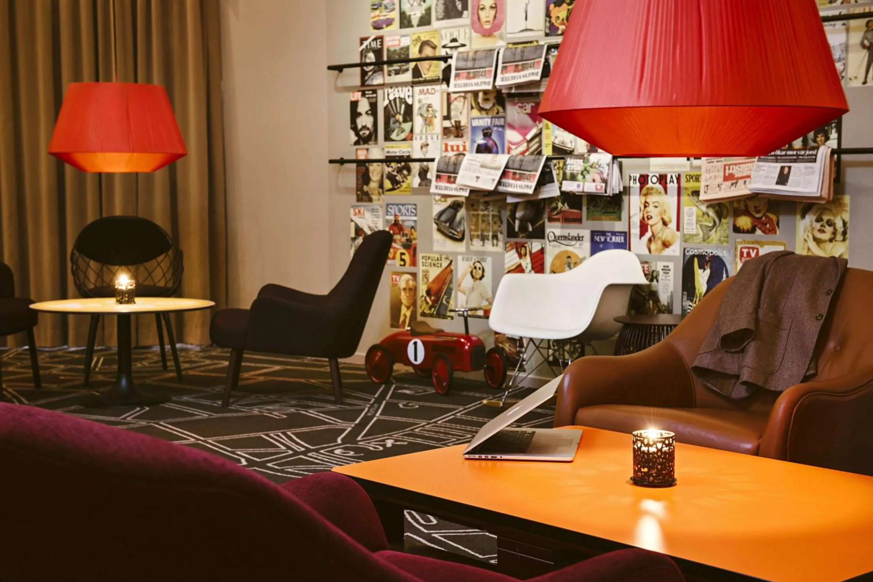 Lobby or reception in Scandic Gävle Väst