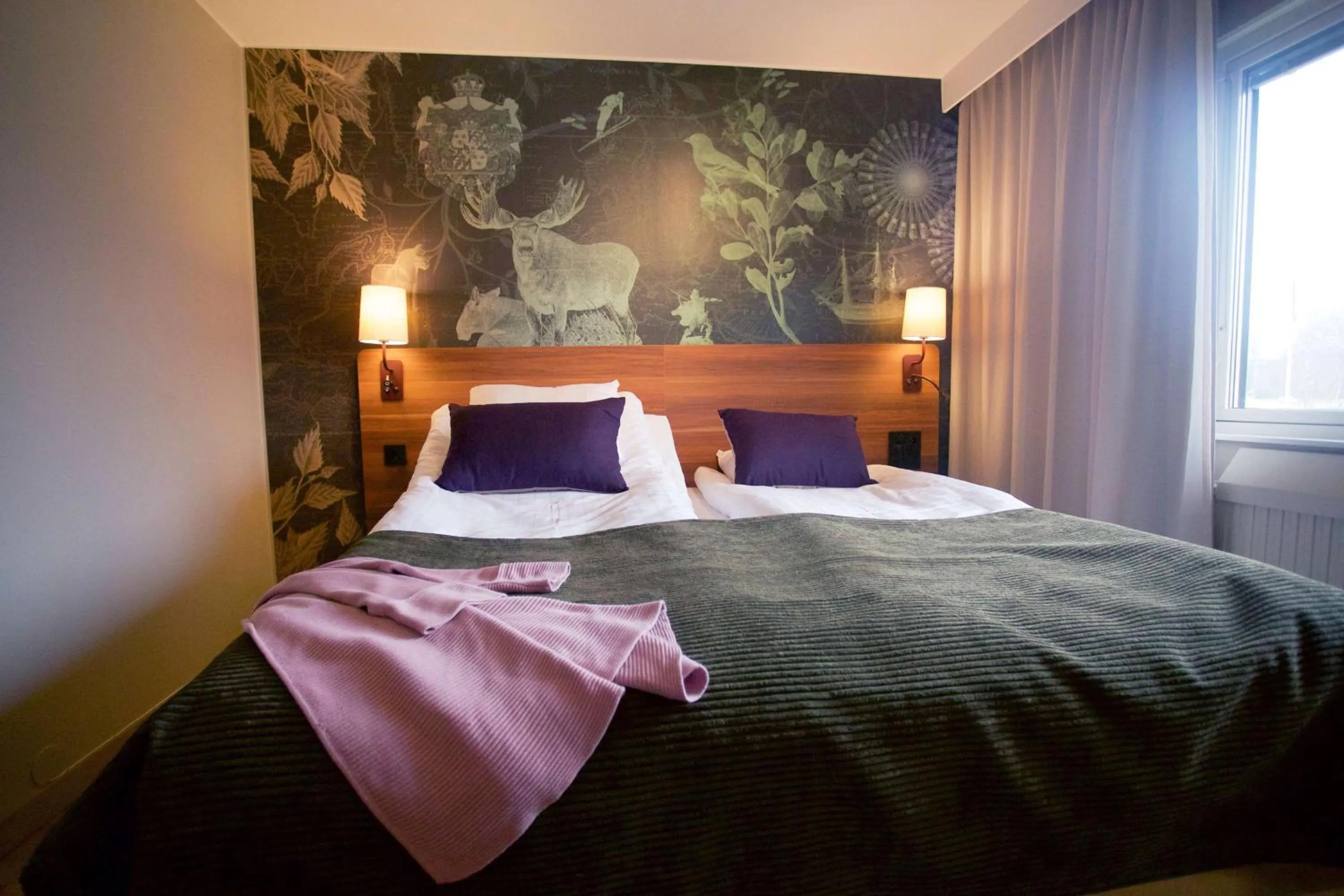 Photo of the whole room, Bed in Scandic Klarälven