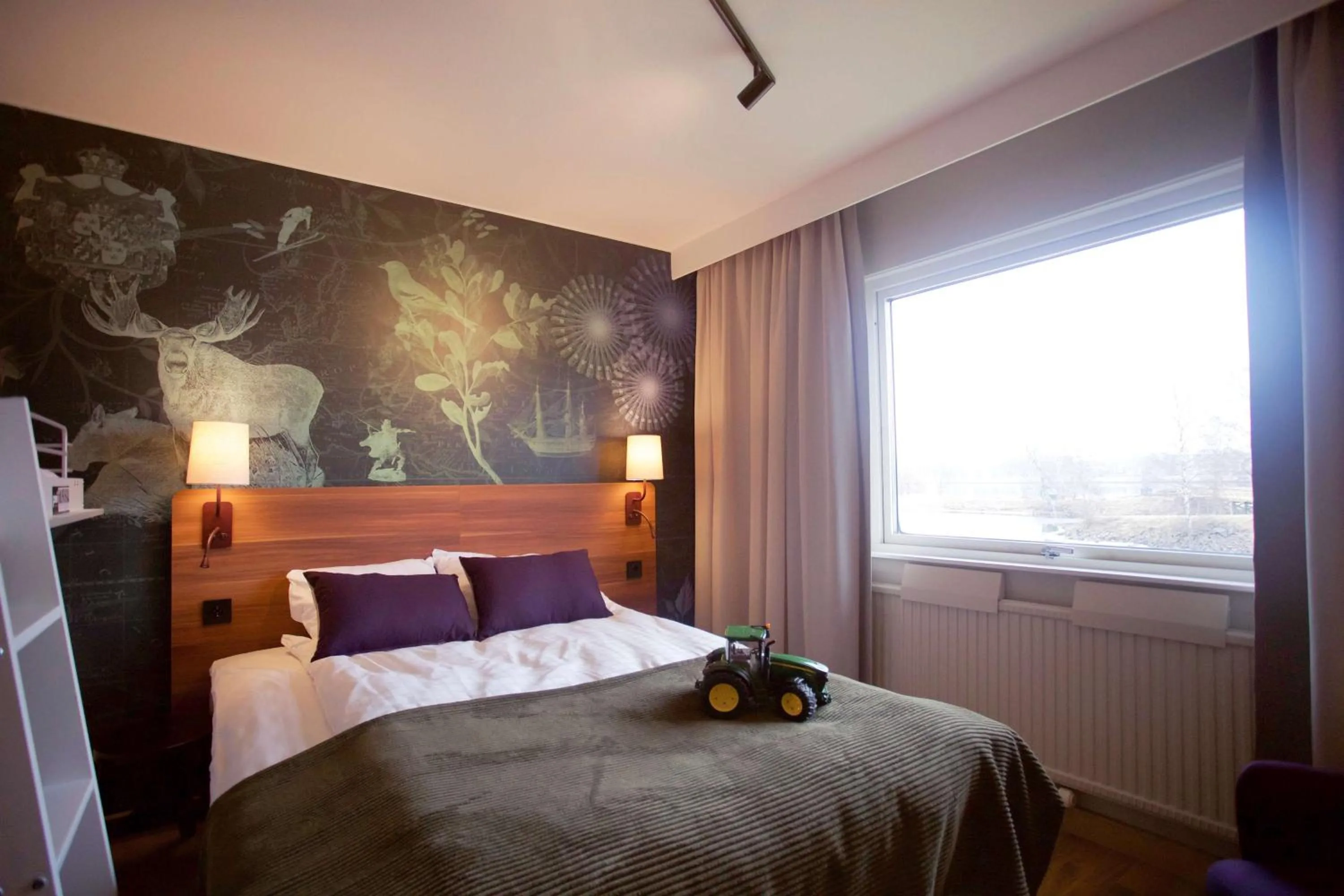 Photo of the whole room, Bed in Scandic Klarälven