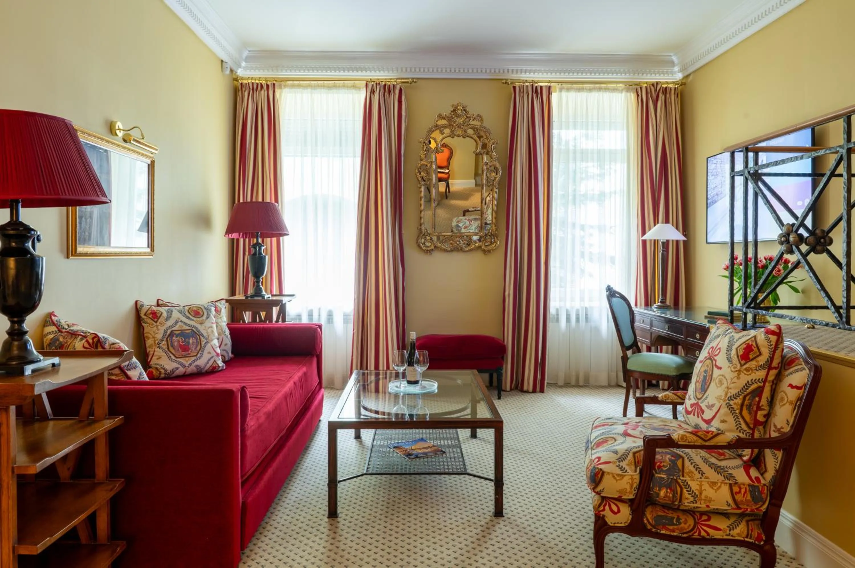 Living room in NARUTIS Hotel - Small Luxury Hotels of The World