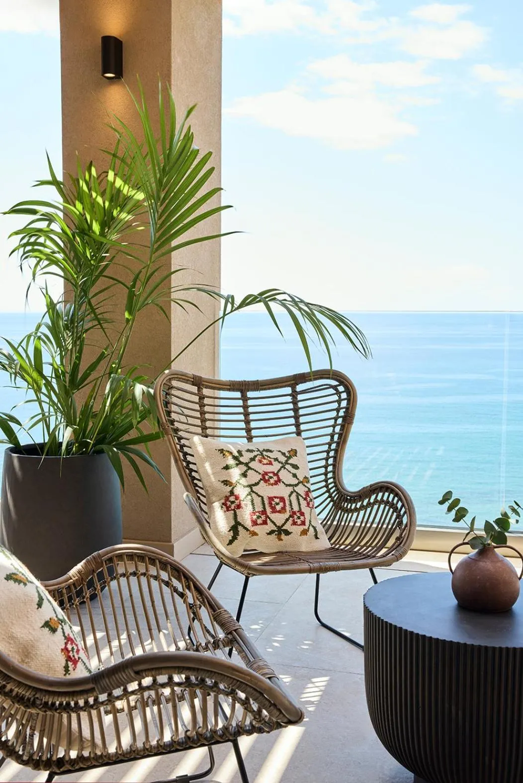 Lounge or bar in Alkyna Lifestyle Beach Resort - Adults Only