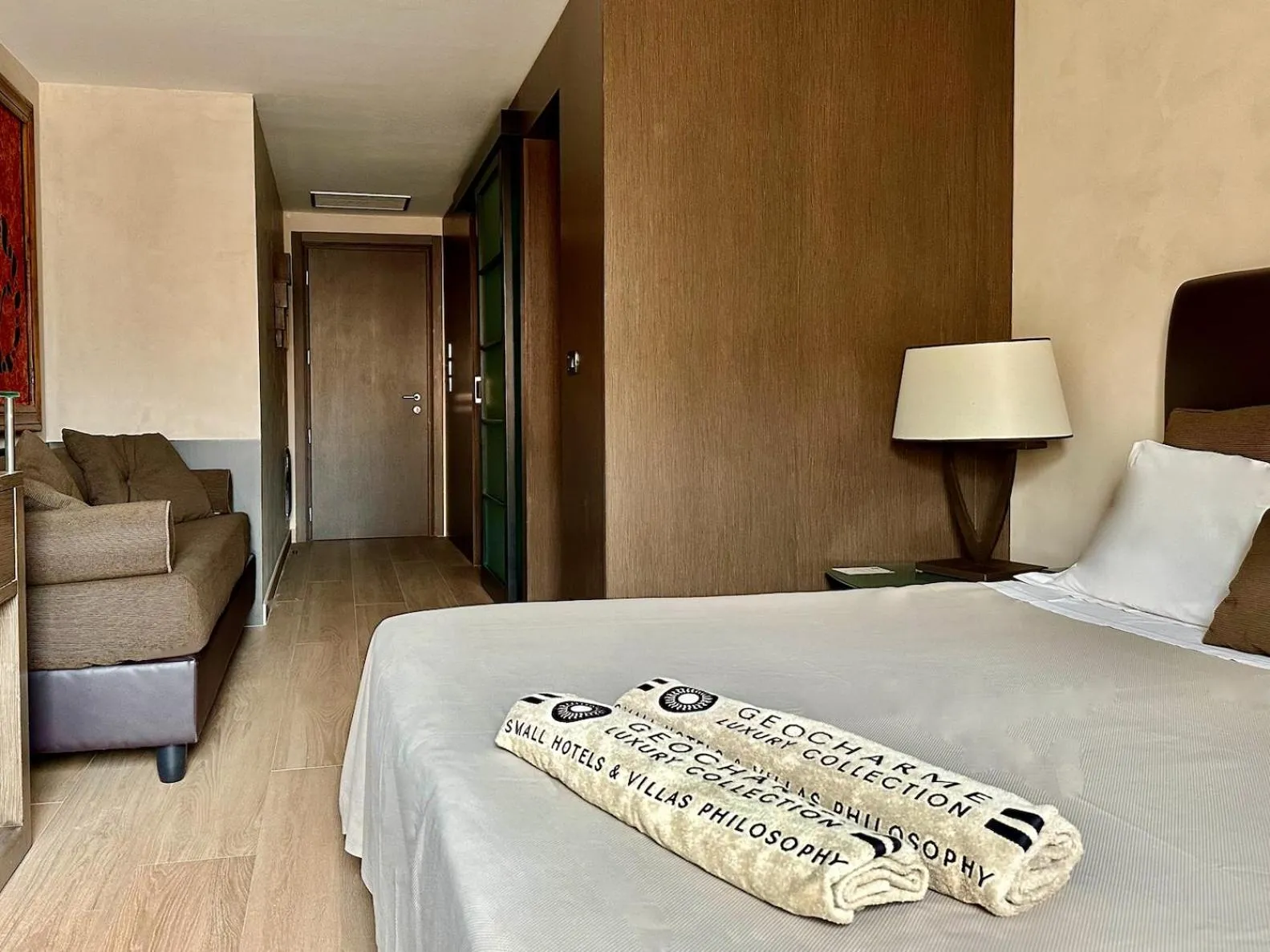 Bedroom, Bed in Hotel Capo San Vito by Geocharme