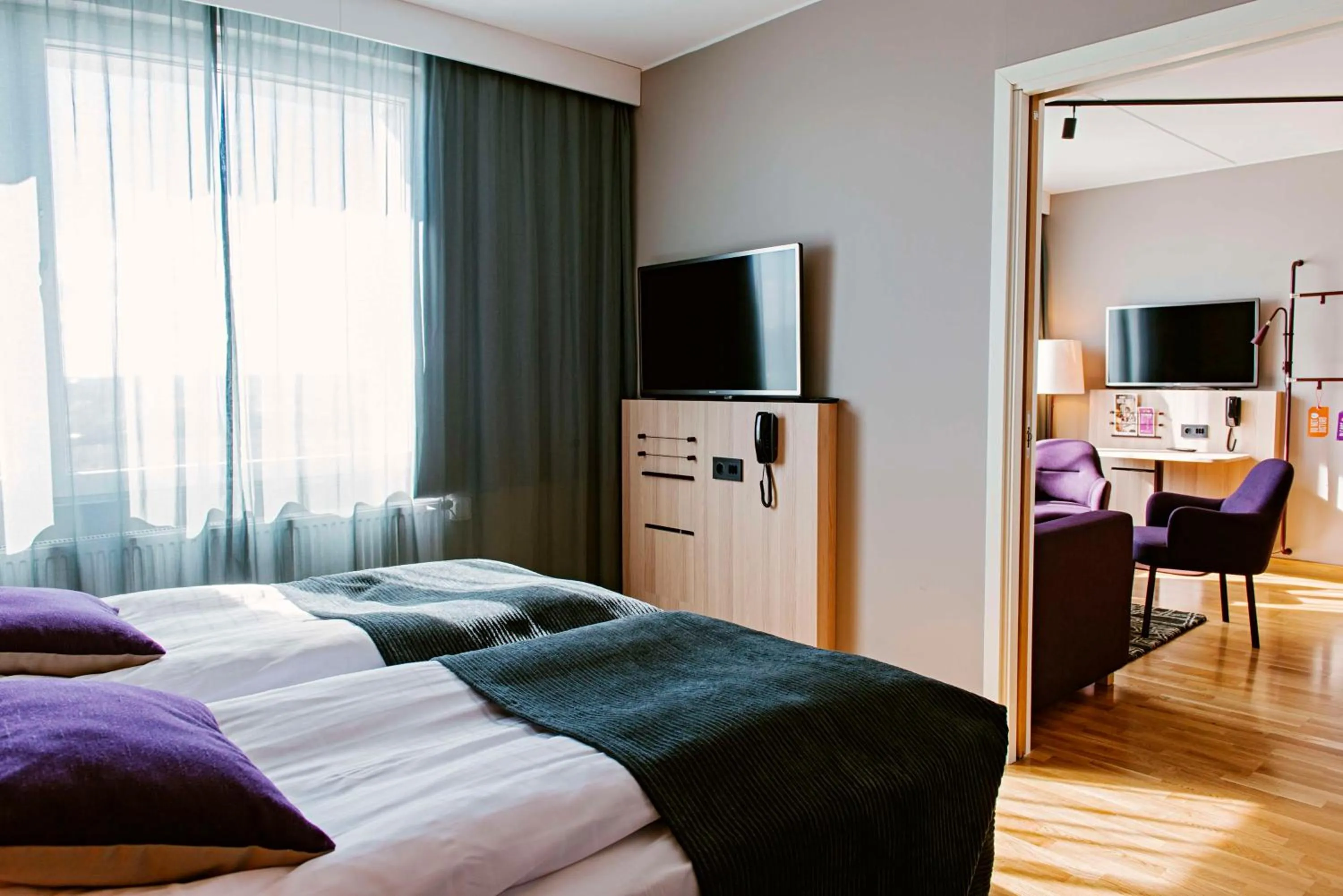 Bedroom, Bed in Scandic Elmia