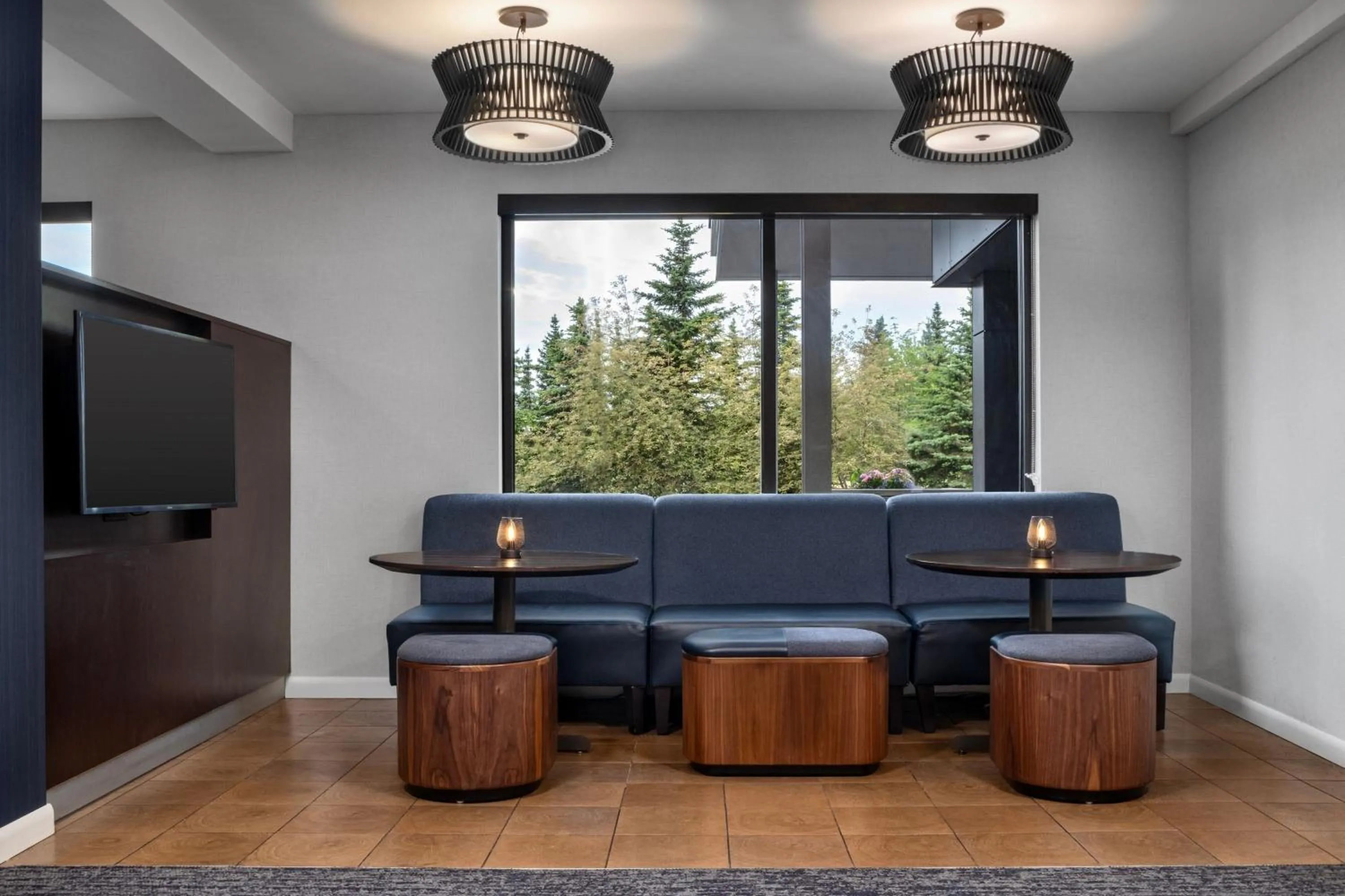 Lobby or reception in Courtyard by Marriott Anchorage Airport