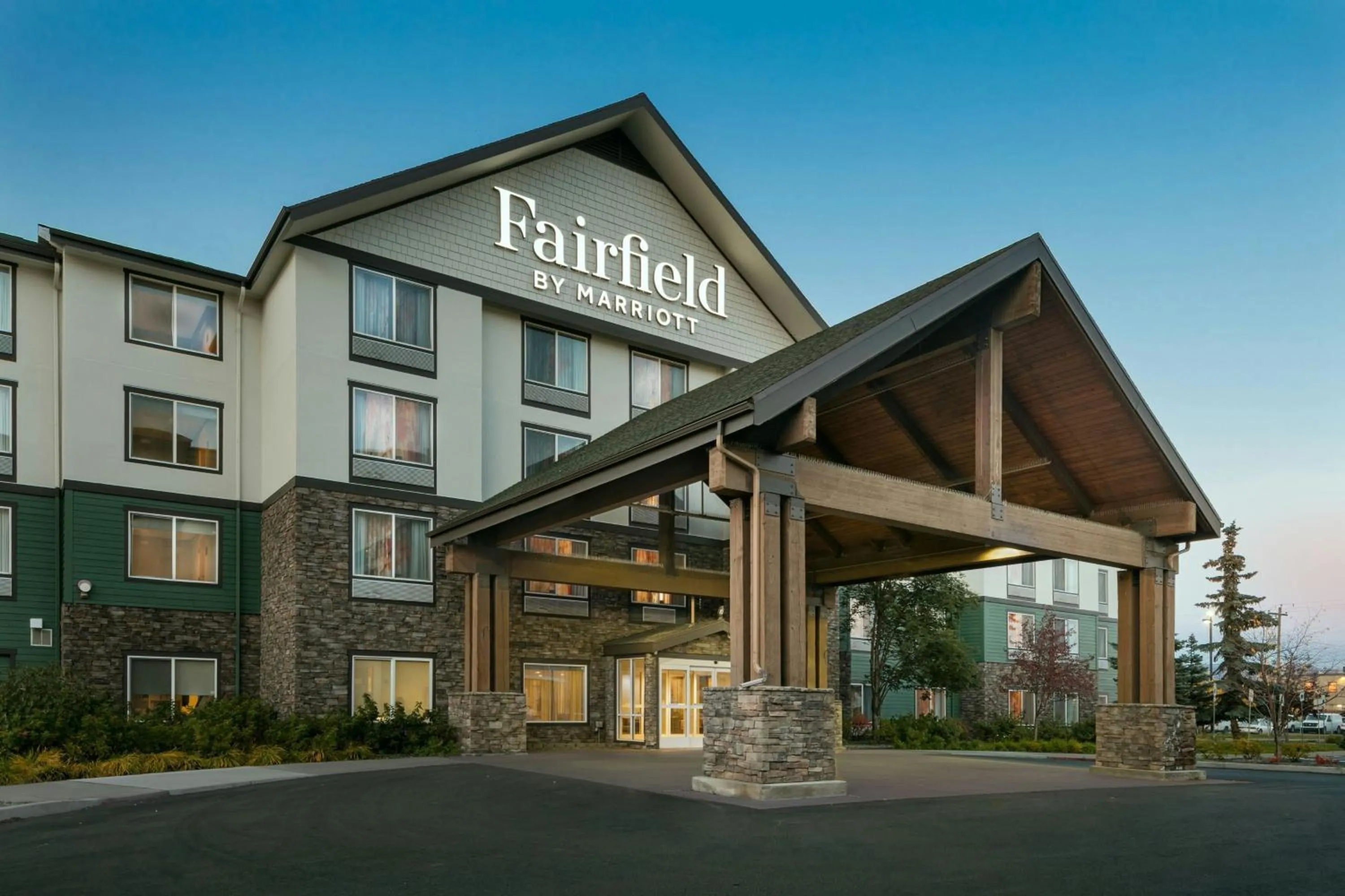 Property building in Fairfield Inn & Suites by Marriott Anchorage Midtown