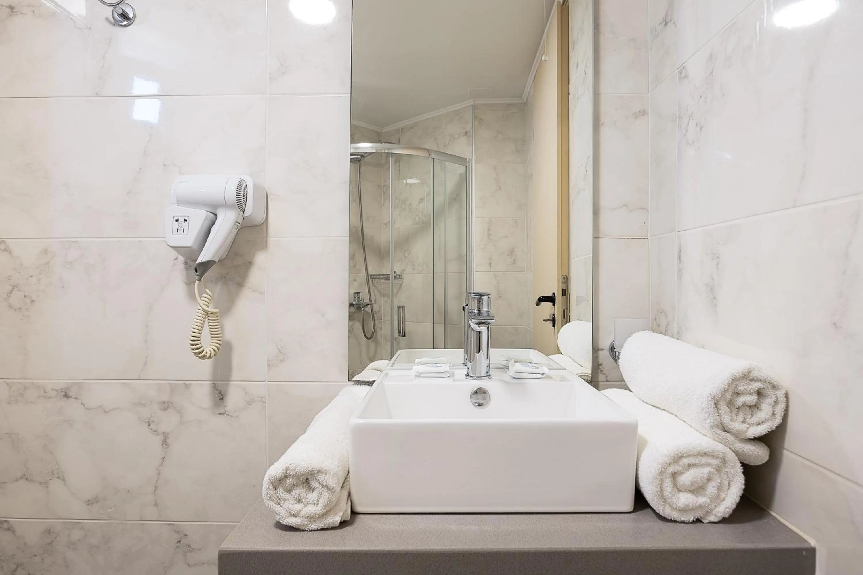 Bathroom in Rethymno Village