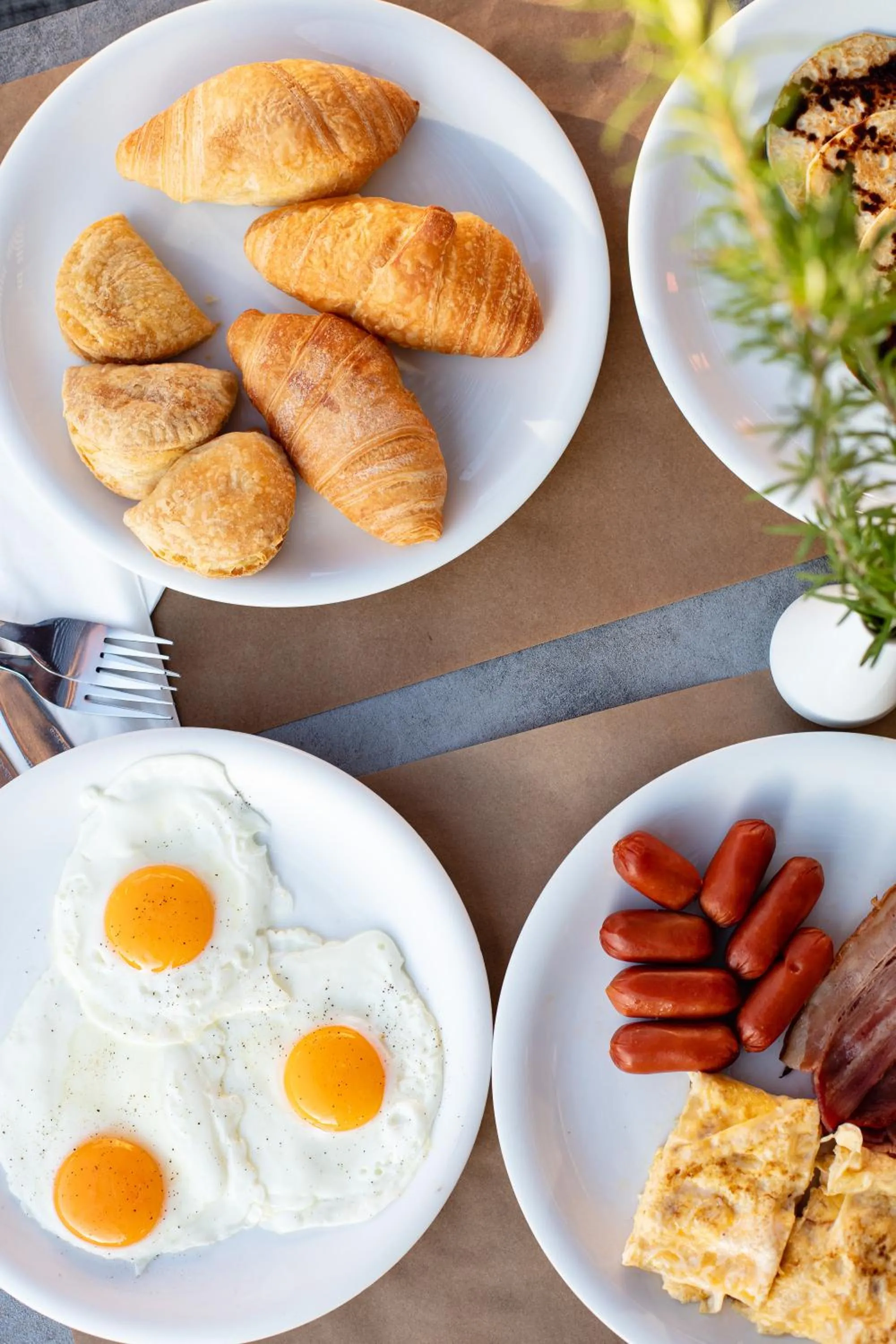 Restaurant/places to eat in Rethymno Village