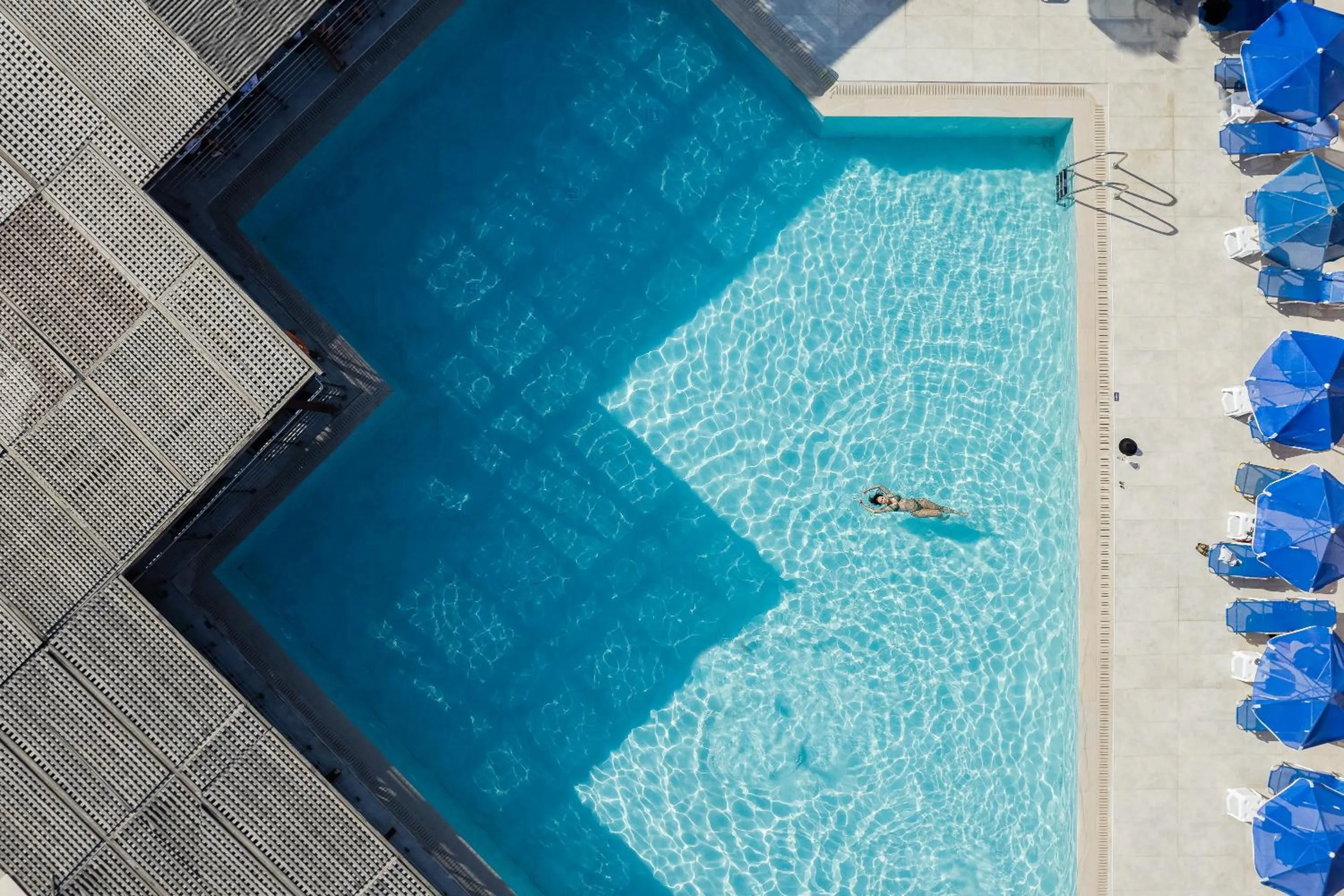 Swimming pool in Rethymno Village