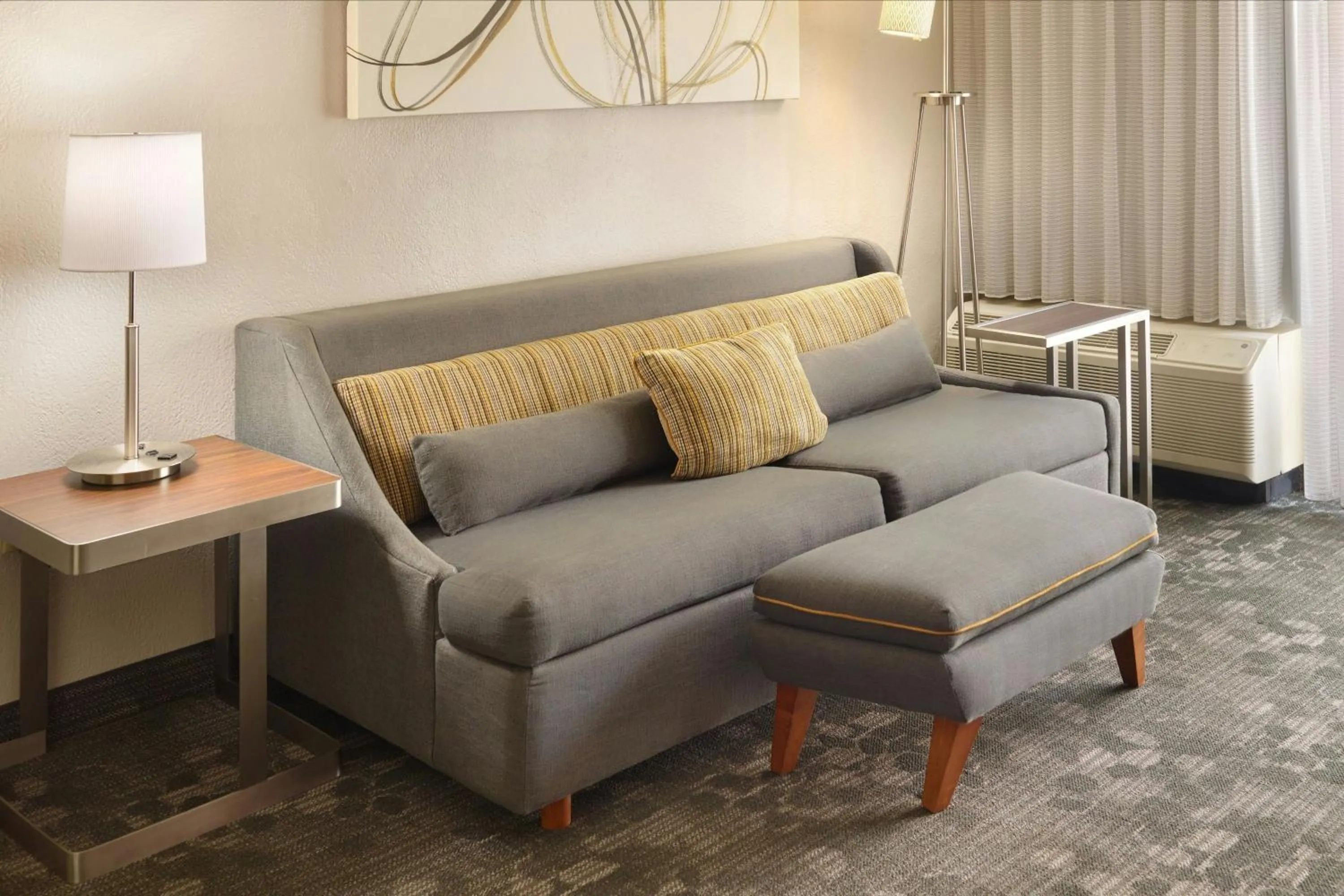 Photo of the whole room in Courtyard by Marriott Atlanta Airport South/Sullivan Road