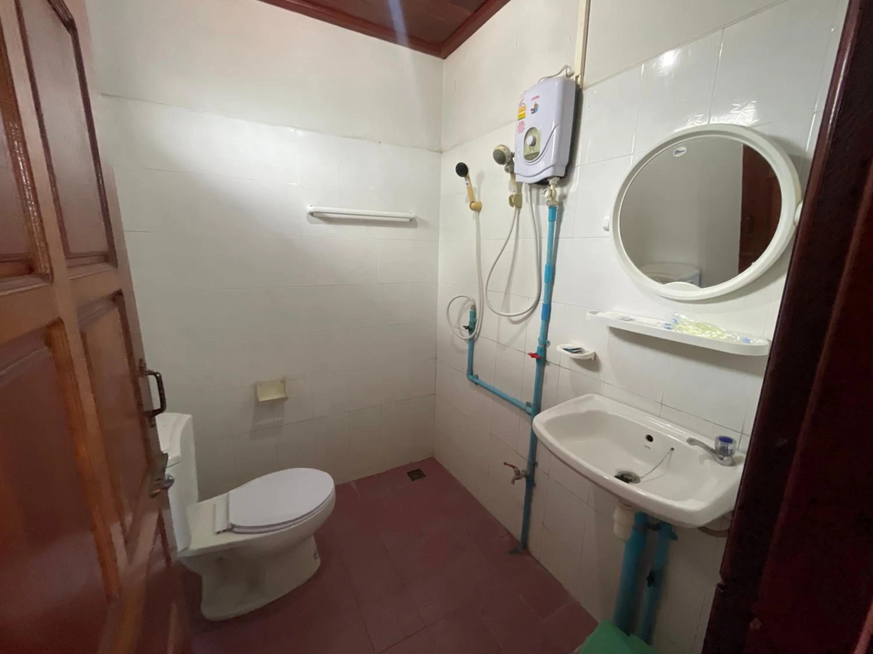 Shower in Nakai Resort